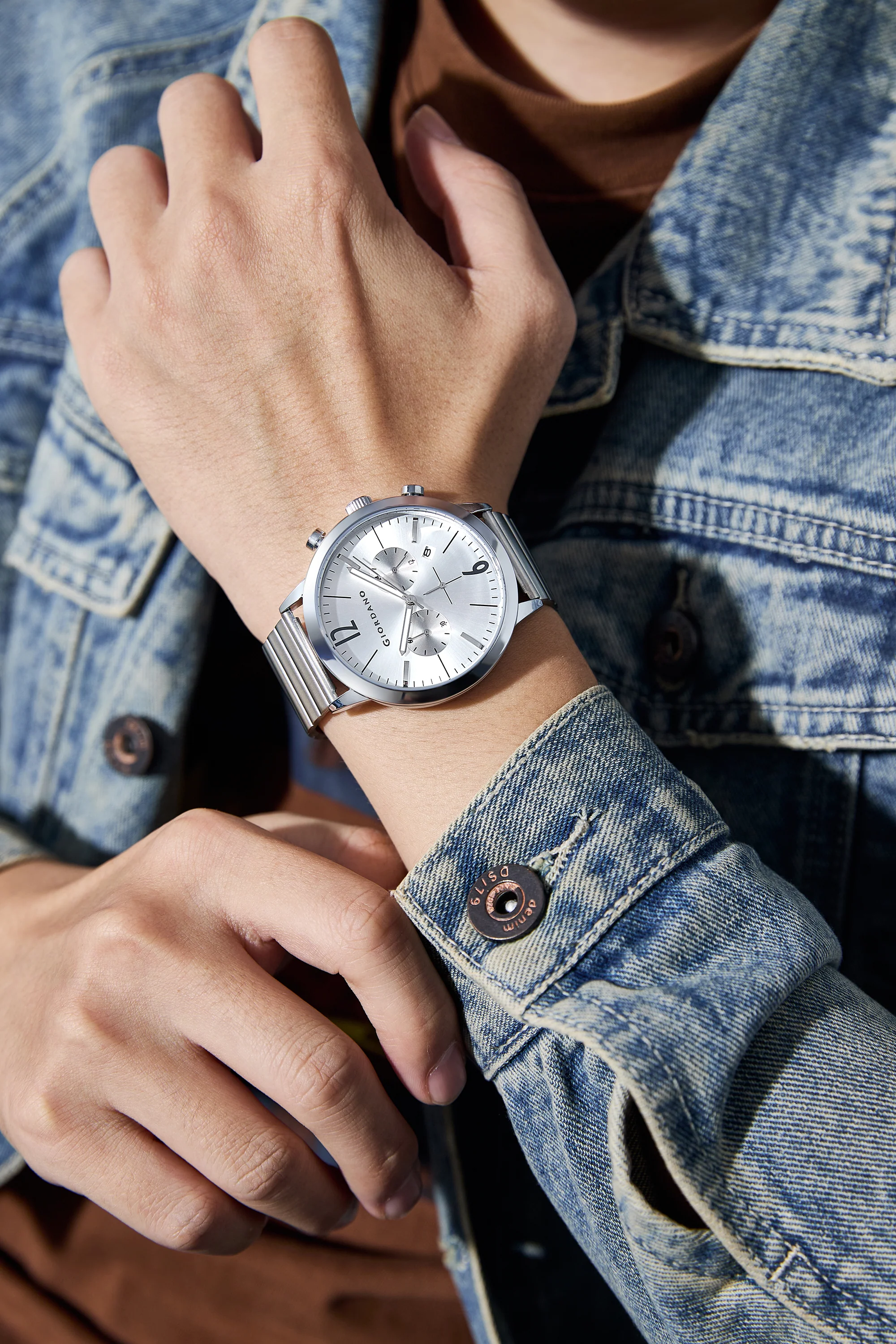 Giordano Analog Chronograph Watch for Men - Stainless Steel Case & strap| Modern Casual & Formal Wristwatch with Date | GZ-50153-33 - Image 2
