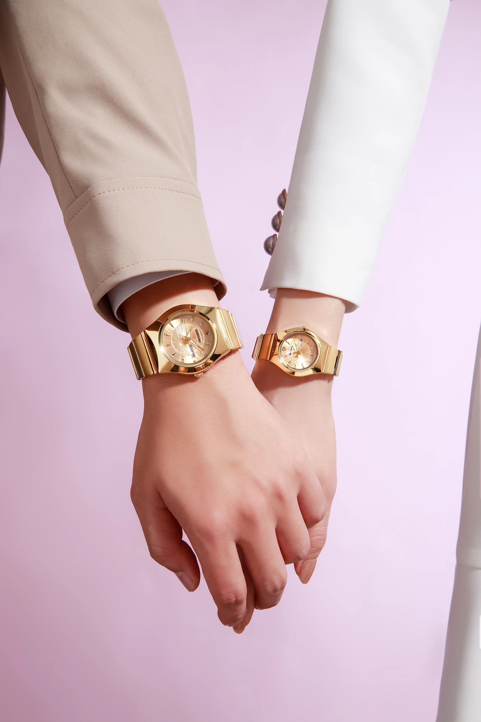 Giordano Analog Pair Watch For Unisex With Round Dial, Crystal Indices , Date Display And Stainless Steel Strap GZ-990-SET-11 - Image 3