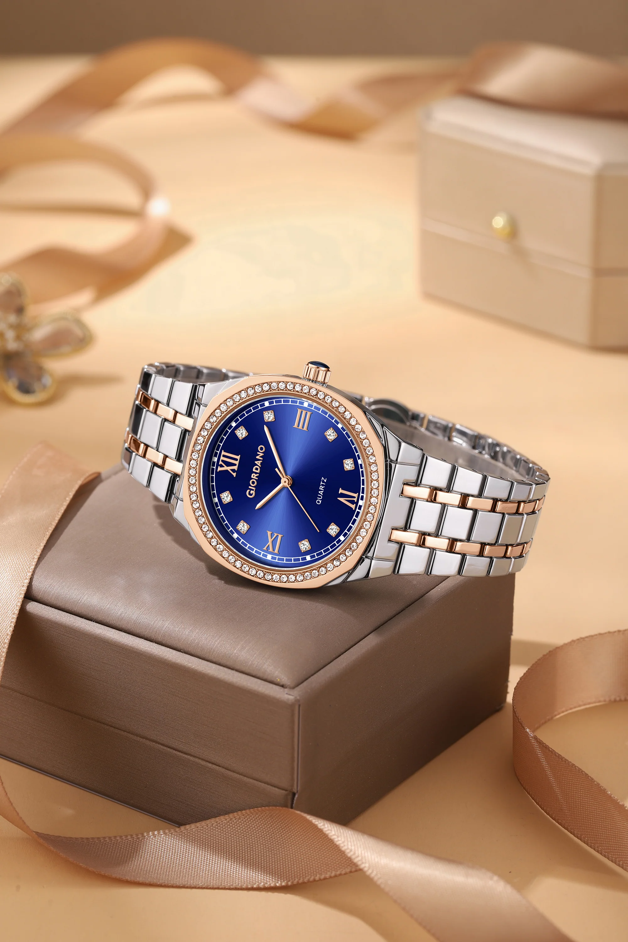 Giordano Analog Quartz Watch for Men with Round Blue Dial, Roman Indices, Blue Crown, Crystal Studded Hour Markers and Bezel, Silver and Rose Gold Stainless Steel Strap - GZ-50216-44 - Image 3