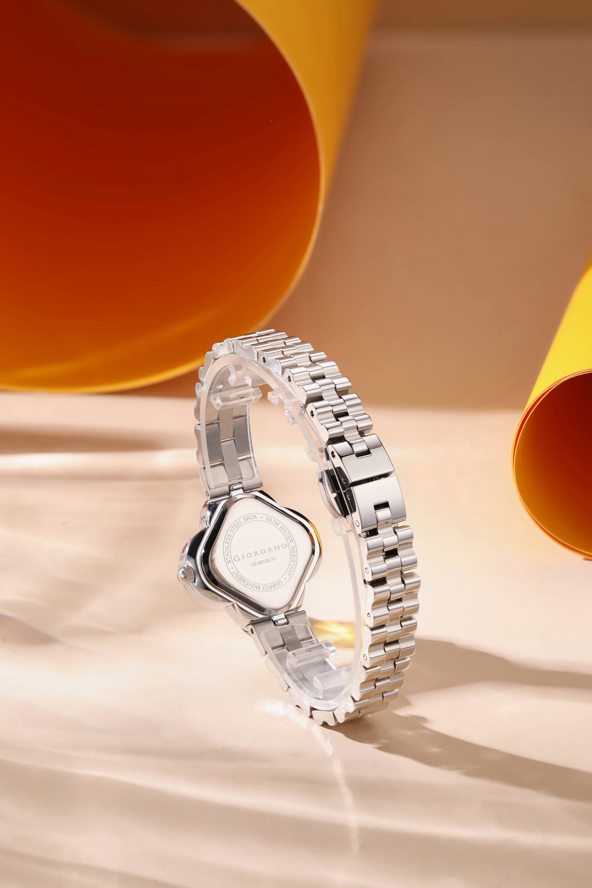 Giordano Analog Quartz Watch for Women with Clover-Shaped Dial, Crystal Embellished Bezel, Elegant Design and Stainless Steel Strap GZ-60132-11 - Image 4