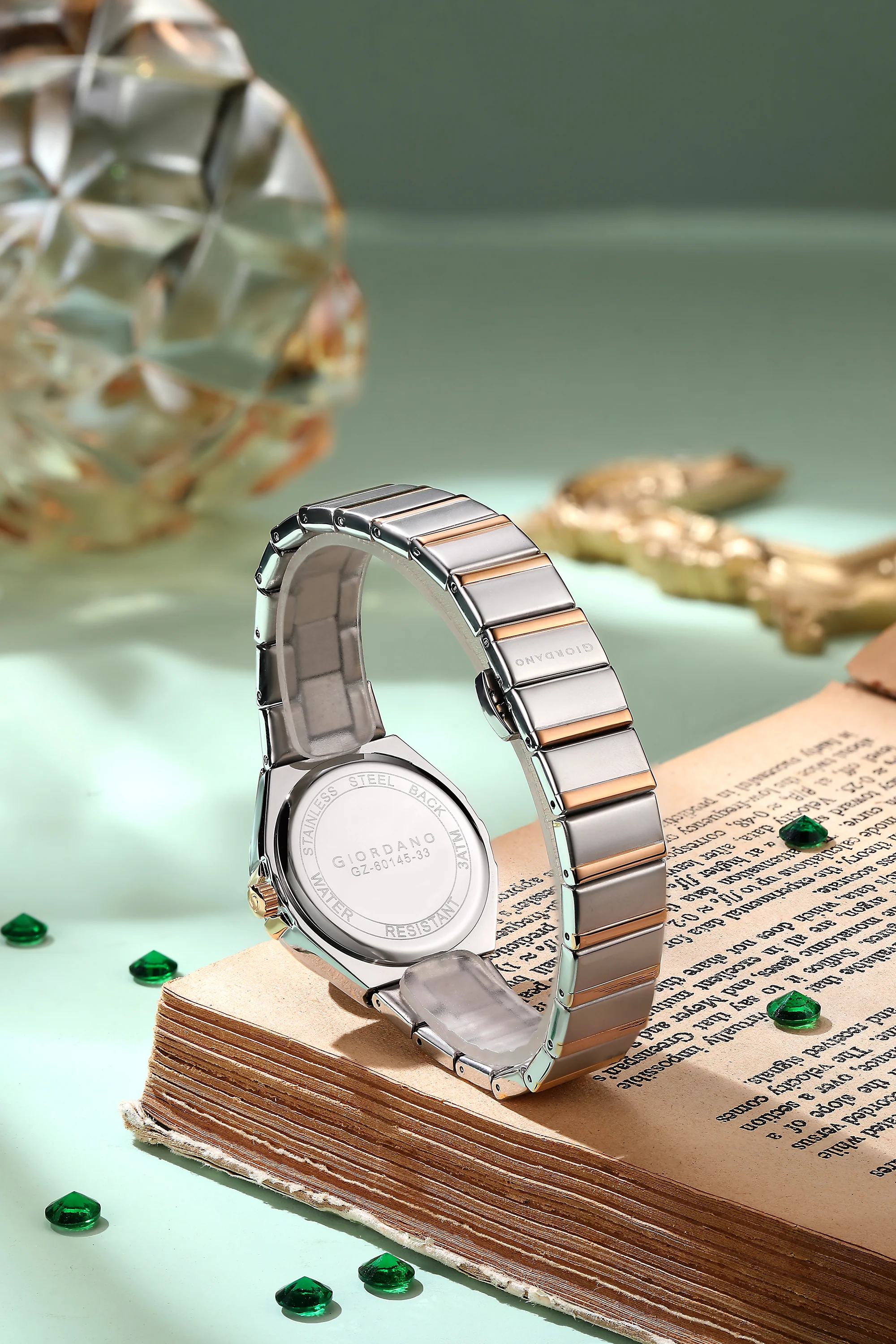 Giordano Analog Quartz Watch for Women with Crystal-Encrusted Bezel, Sunray Textured Dial, Date Display and Two-Tone Stainless Steel Strap GZ-60145-33 - Image 4