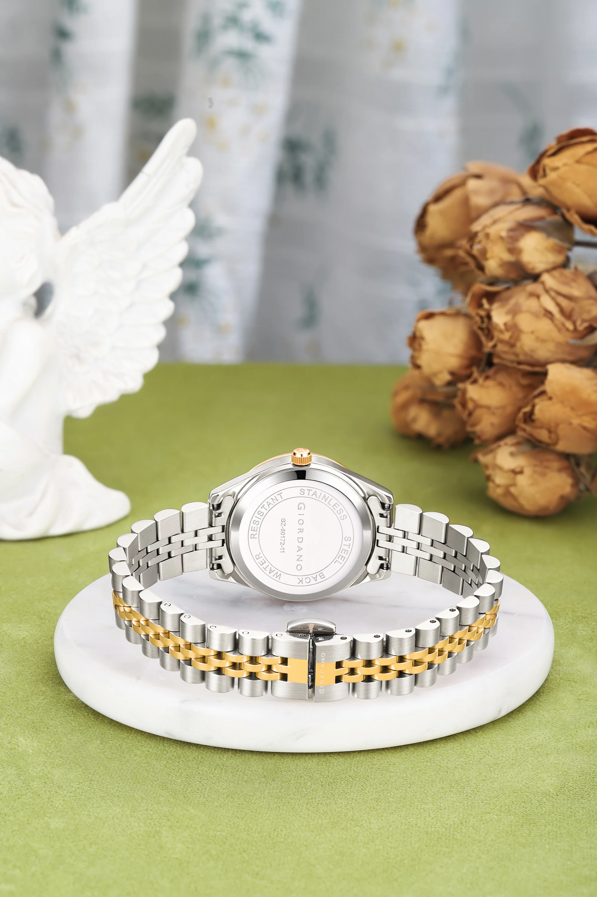 Giordano Analog Quartz Watch for Women with Day & Date Display, Textured Dial, Diamond Hour Markers, Roman Numerals Stainless Steel Strap - GZ-60172-11 - Image 4