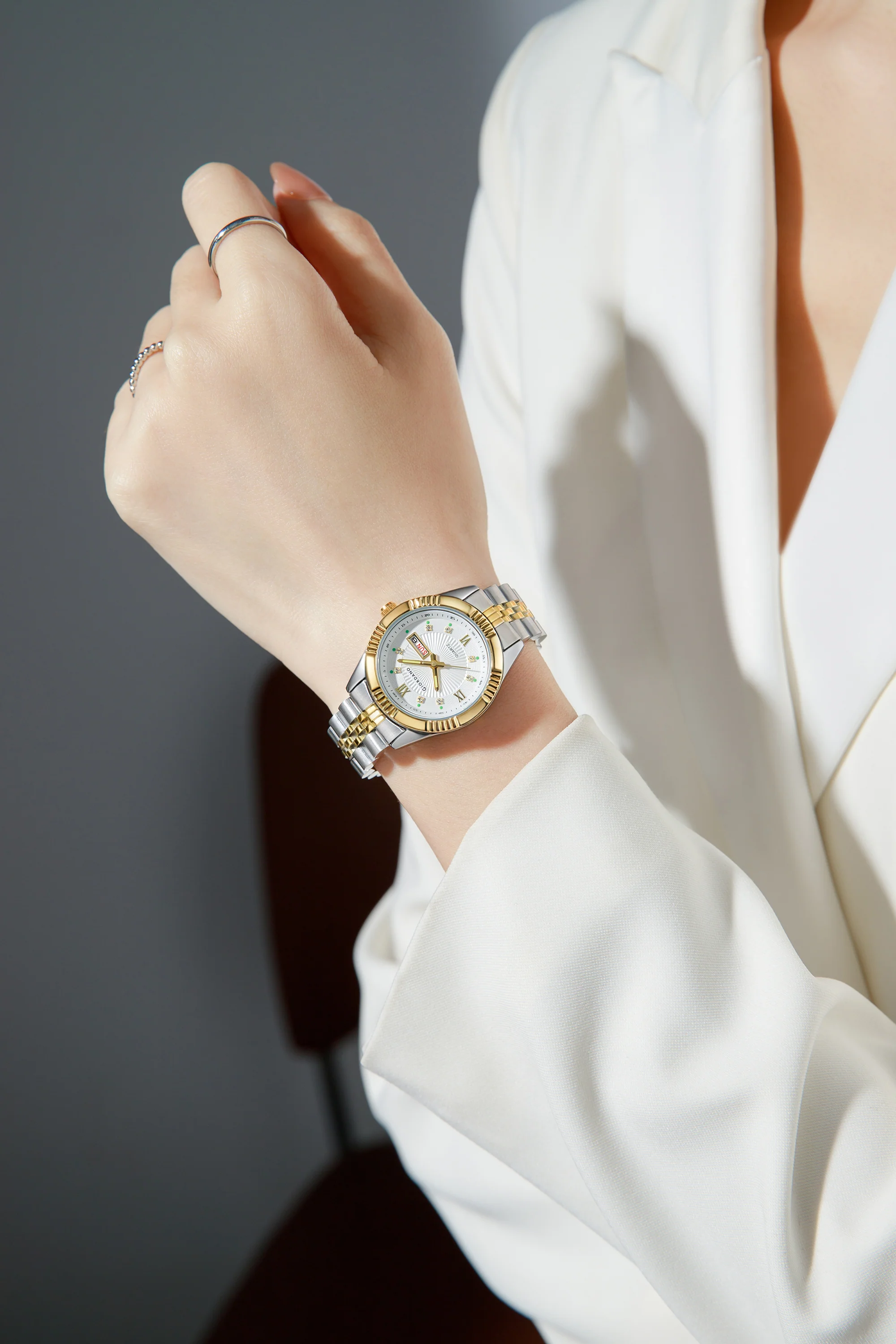 Giordano Analog Quartz Watch for Women with Day & Date Display, Textured Dial, Diamond Hour Markers, Roman Numerals Stainless Steel Strap - GZ-60172-22 - Image 2