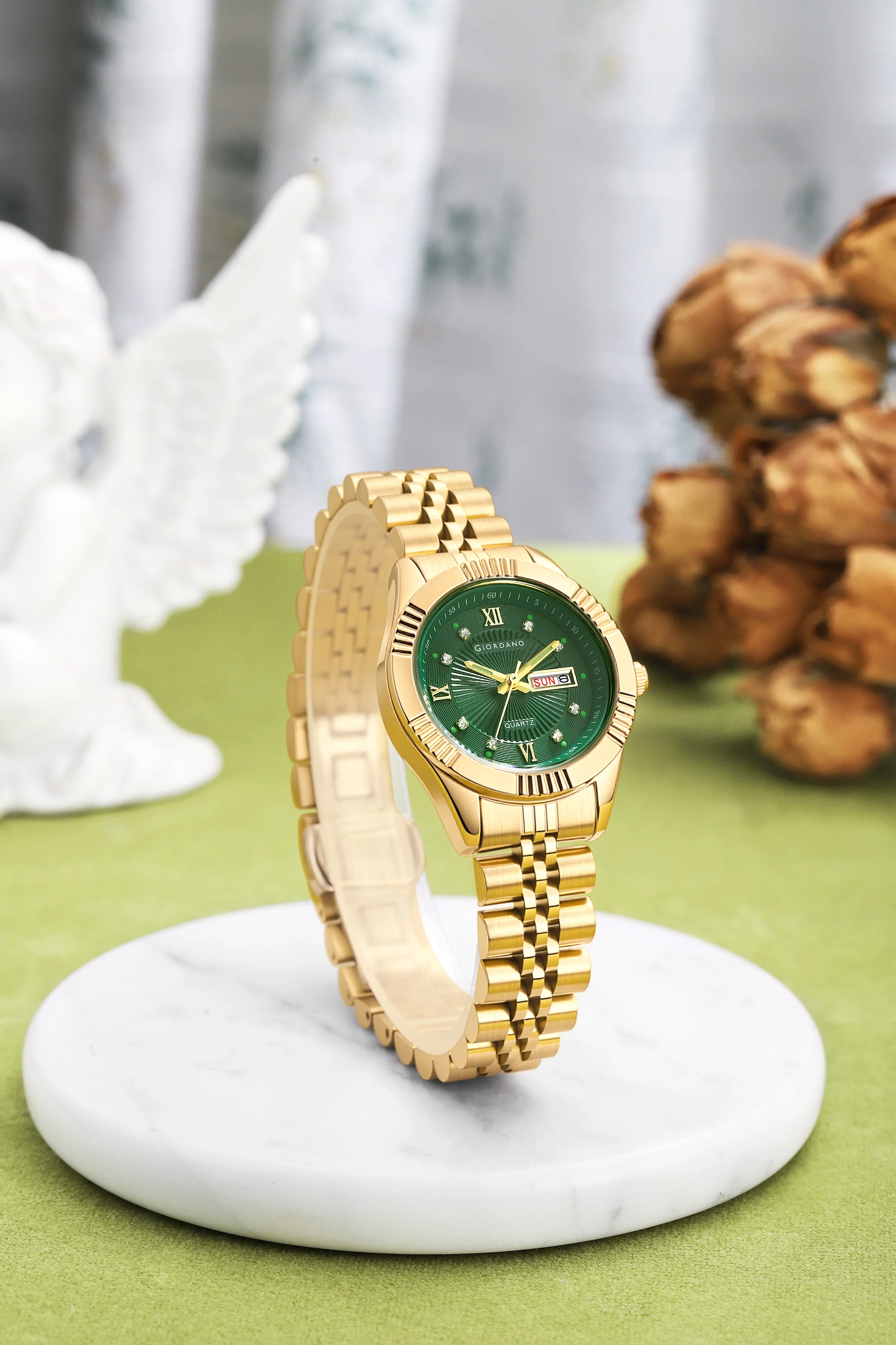 Giordano Analog Quartz Watch for Women with Day & Date Display, Textured Dial, Diamond Hour Markers, Roman Numerals Stainless Steel Strap - GZ-60172-33 - Image 3