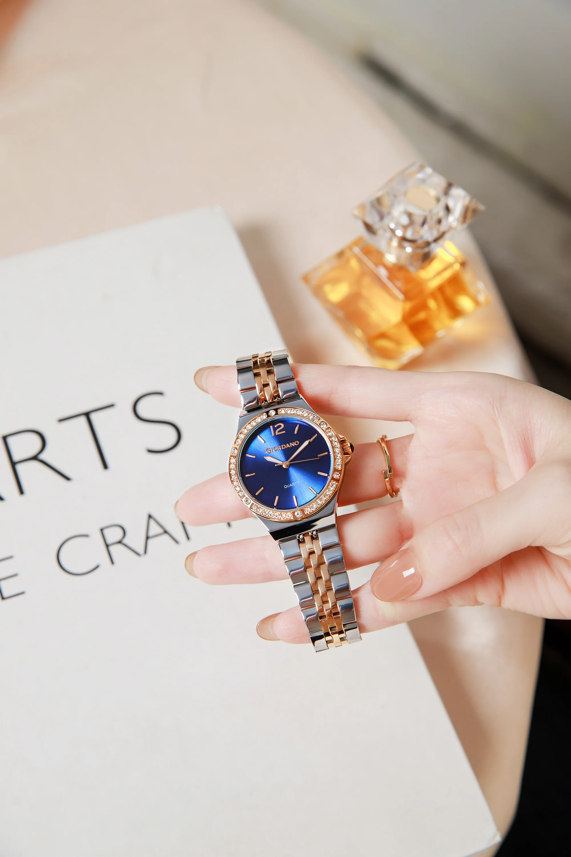 Giordano Analog Quartz Watch for Women with Round Blue Dial, Crystal Studded Bezel, Blue Crown, Luminous Hands, Silver and Rose Gold Stainless Steel Strap - GZ-60159-88 - Image 2