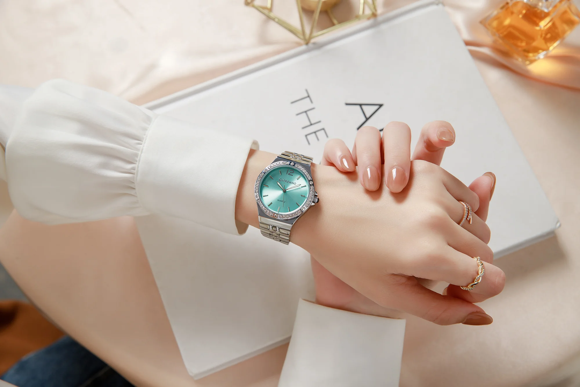 Giordano Analog Quartz Watch for Women with Round Blue Dial, Crystal Studded Bezel, Blue Crown, Luminous Hands, Silver Stainless Steel Strap - GZ-60159-55 - Image 2