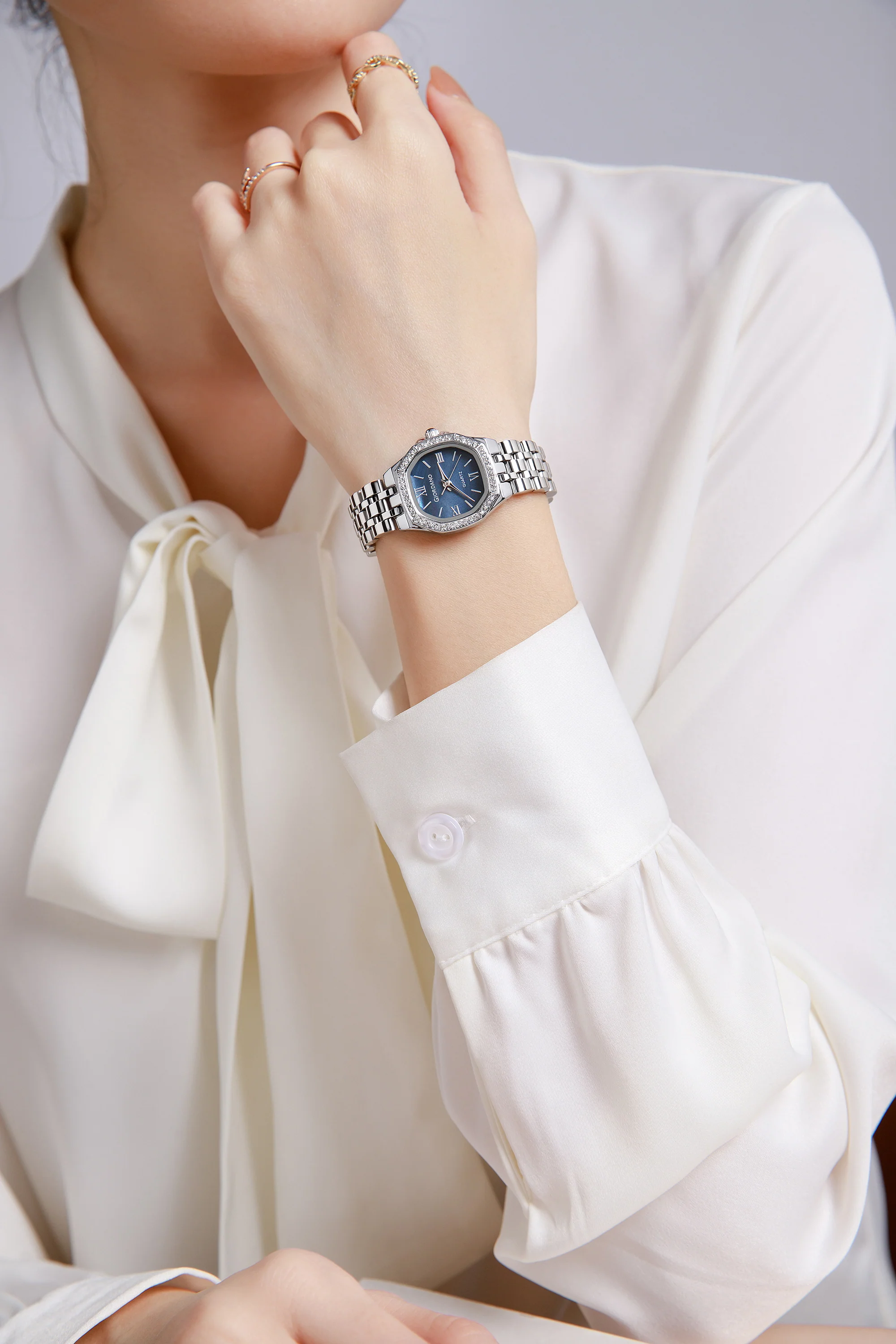 Giordano Analog Quartz Watch for Women with Round Blue Dial, Crystal Studded Bezel, Roman Markers and Stainless Steel Strap - GZ-60162-11 - Image 2