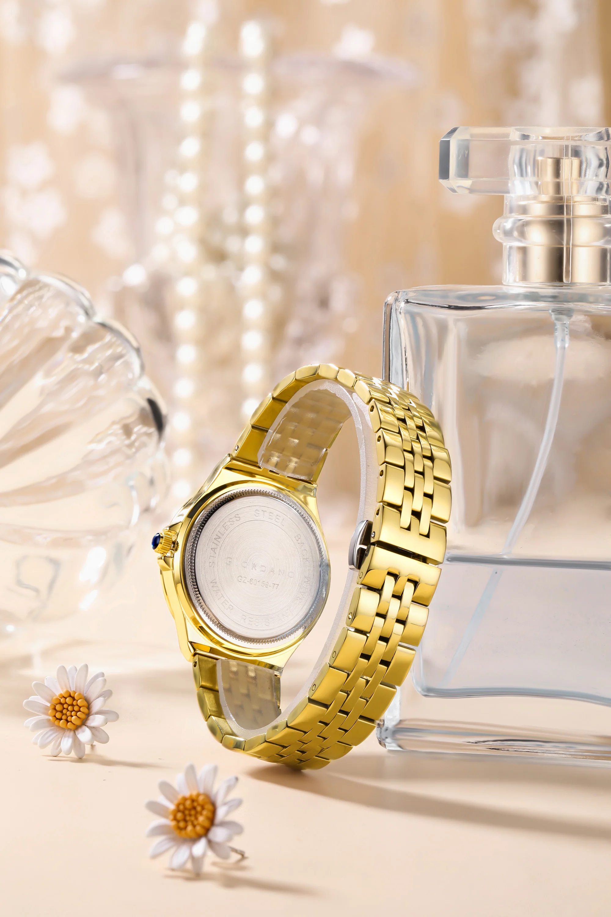 Giordano Analog Quartz Watch for Women with Round Brown Dial, Crystal Studded Bezel, Blue Crown, Luminous Hands, Gold Stainless Steel Strap - GZ-60159-77 - Image 4