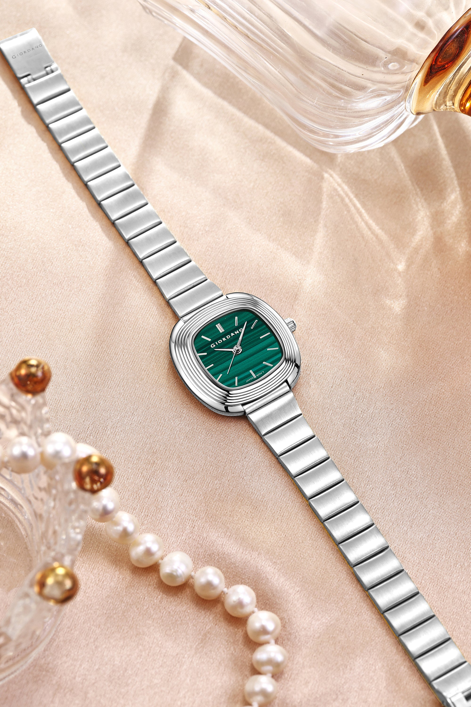 Giordano Analog Quartz Watch for Women with SquareTextured Dial, Cushion Layered Bezel Design and Stainless Steel Strap - GZ-60147-22 - Image 3