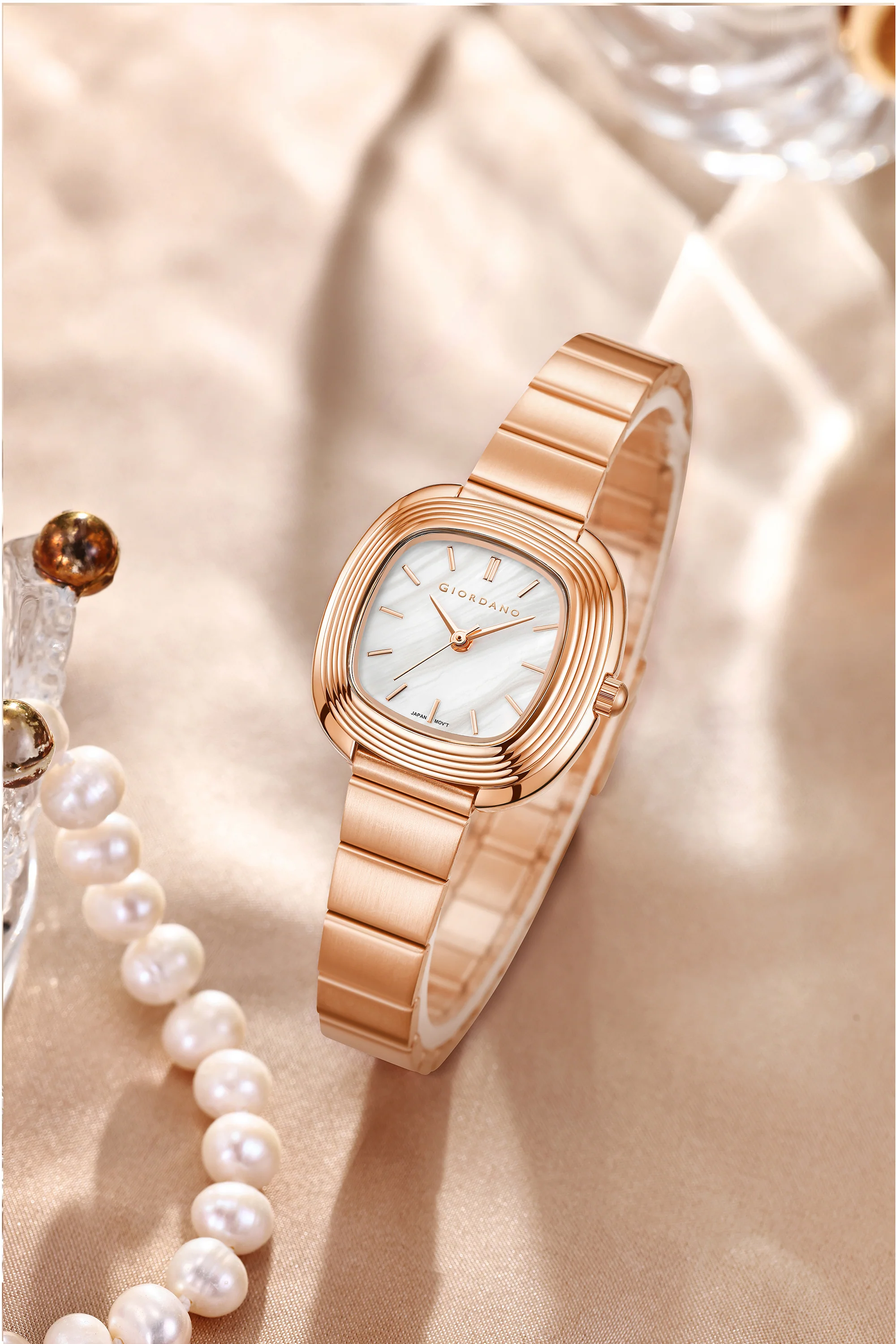 Giordano Analog Quartz Watch for Women with SquareTextured Dial, Cushion Layered Bezel Design and Stainless Steel Strap - GZ-60147-33 - Image 3