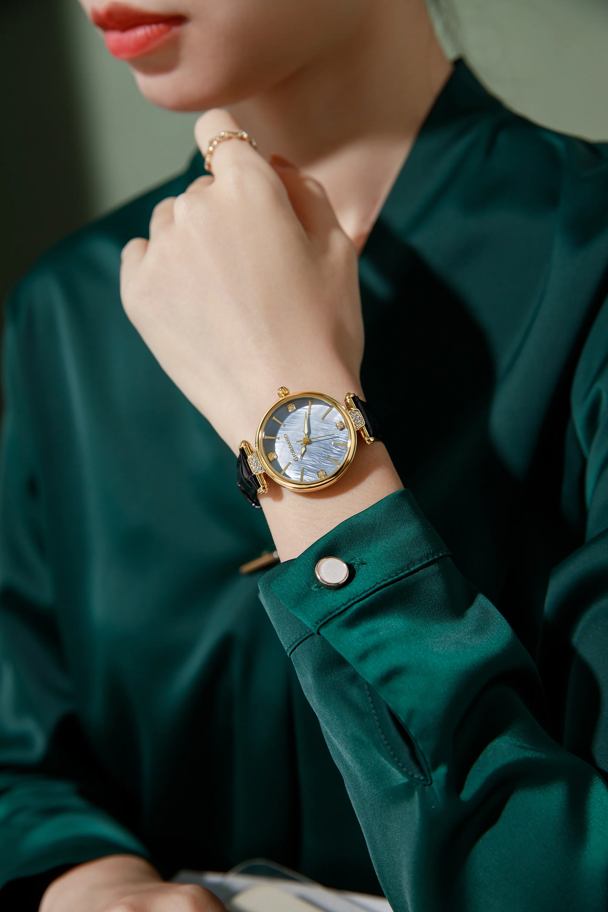 Giordano Analog Quartz Watch for Women with sunray Round Gold Dial, Blue Crown, Luminos hands and Crystal hour markers, Black Leather Strap - GZ-60161-02 - Image 2