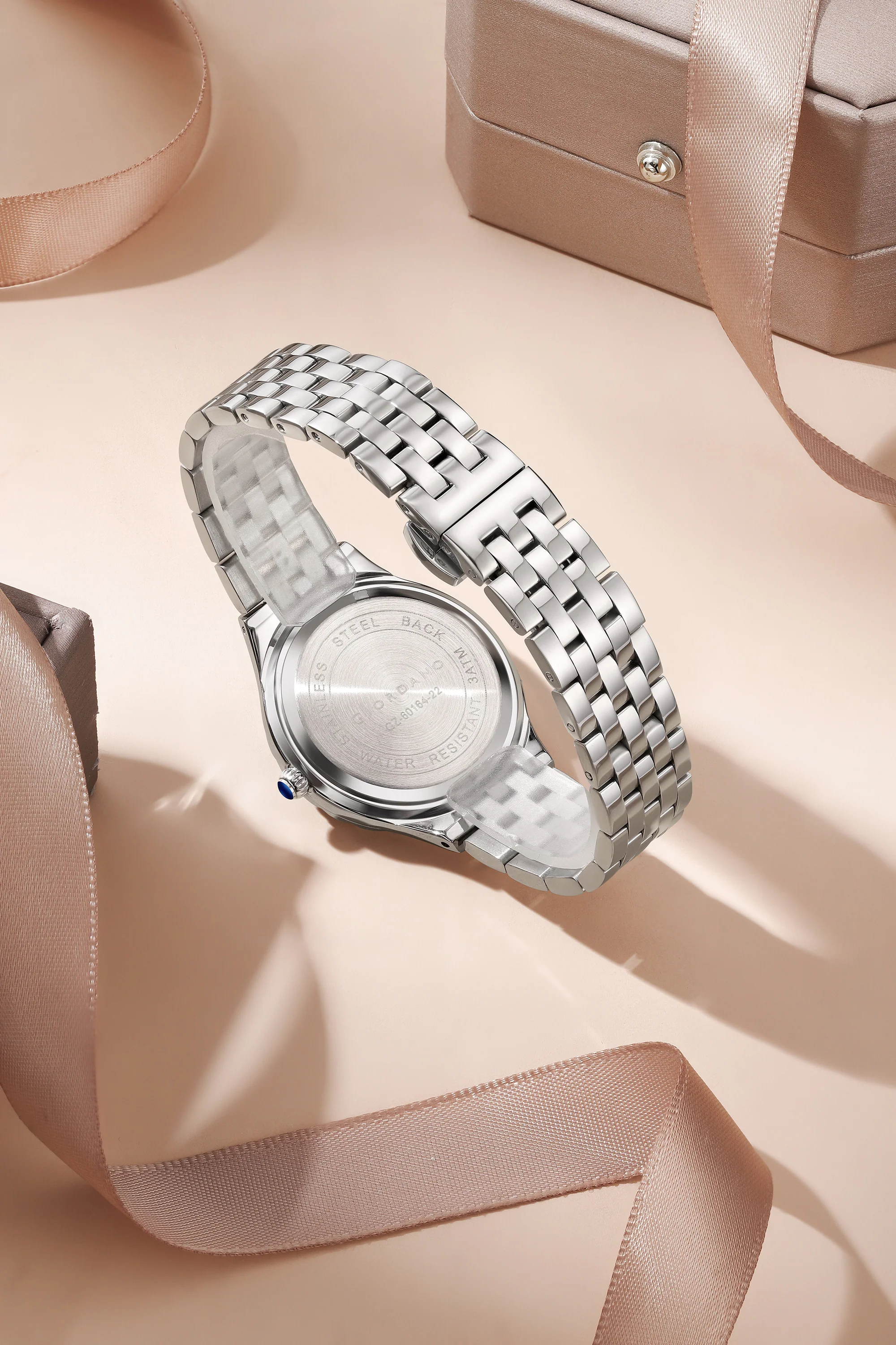 Giordano Analog Quartz Watch for Women with Textured Round Blue Dial, Luminous Hands and Markers, Silver Stainless Steel Strap - GZ-60164-22 - Image 4