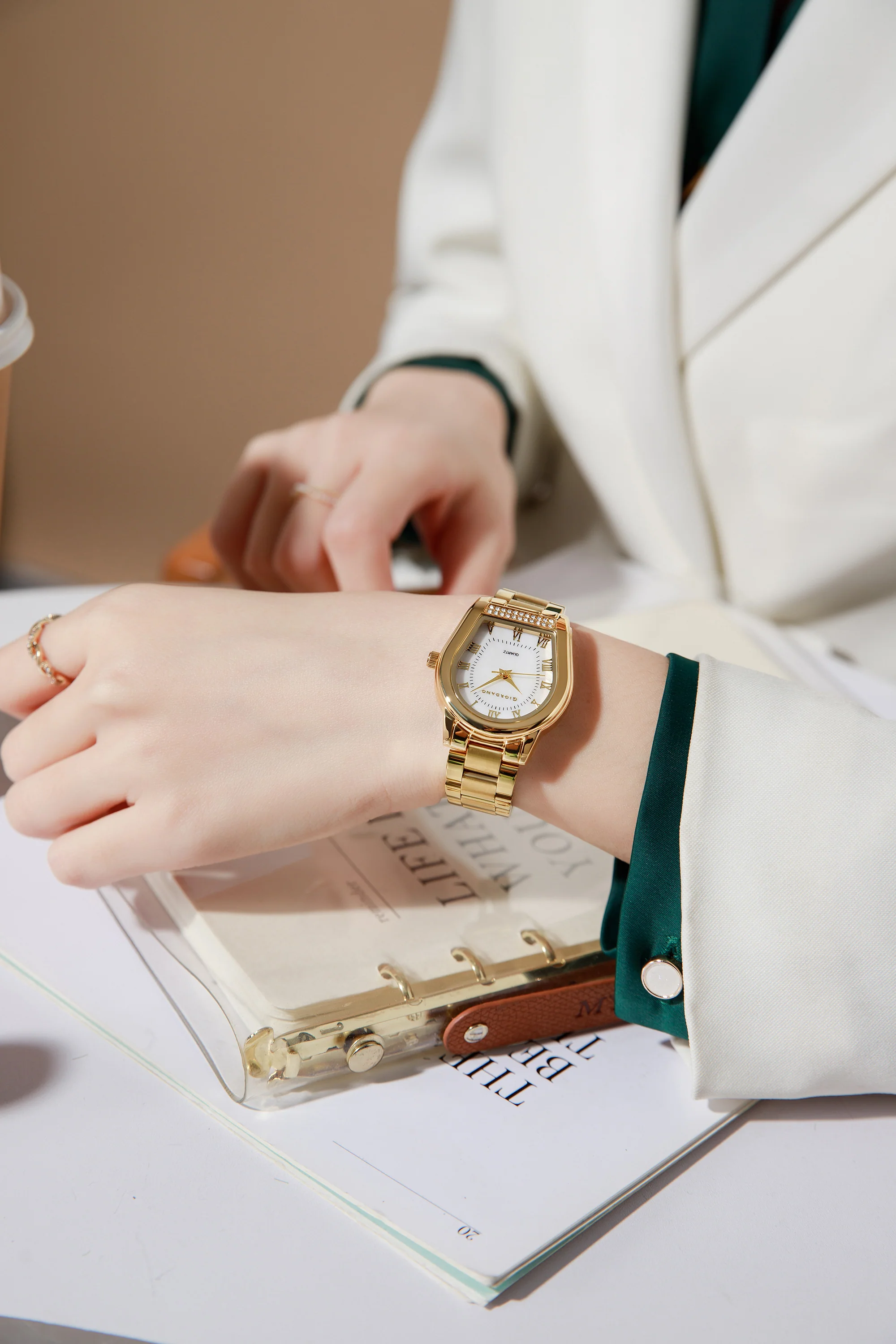 Giordano Analog Quartz Watch for Women with Tonneau-Shaped Mother-of-Pearl Dial, Roman Numeral Markers, Crystal Detail and Stainless Steel Strap GZ-60136-33 - Image 2