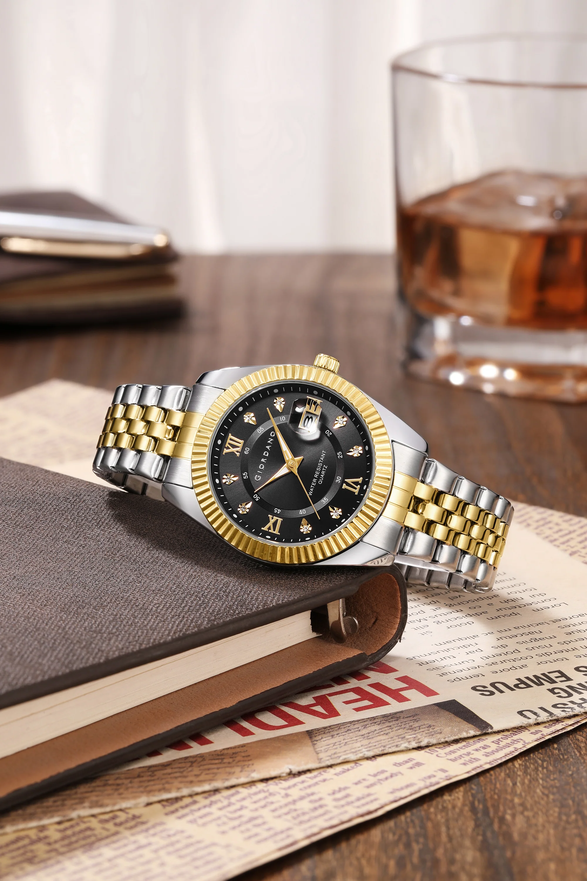 Giordano Analog Watch For Men - Dual-Tone Stainless Steel Strap, Crystal Indices And Fluted Bezel GZ-50139-66 - Image 3