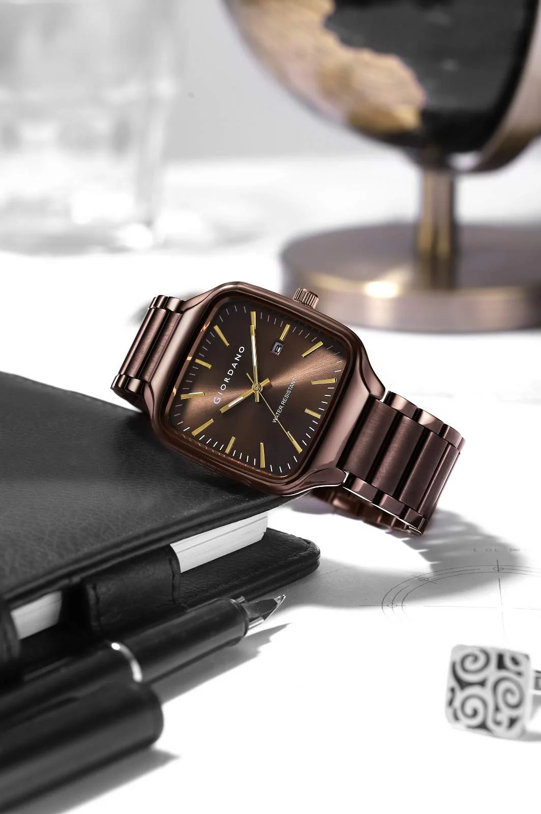 Giordano Analog Watch for Men – Square Dial, Stainless Steel Strap, Date Display, Water Resistant Classic Dress Watch | GZ-50163-55 - Image 3