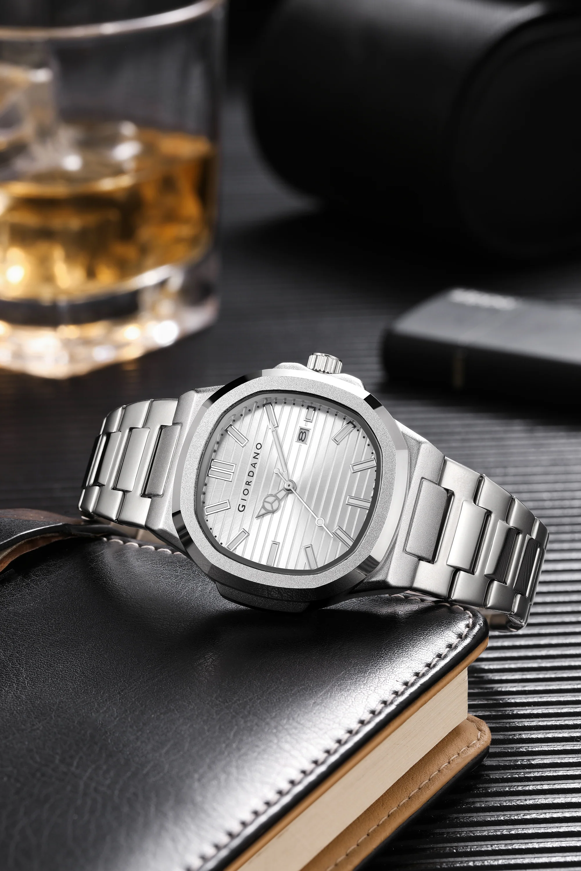Giordano Analog Watch for Men – Textured Dial, Stainless Steel Strap, Date Display, Quartz Movement, Water Resistant | GZ-50134-33 - Image 3