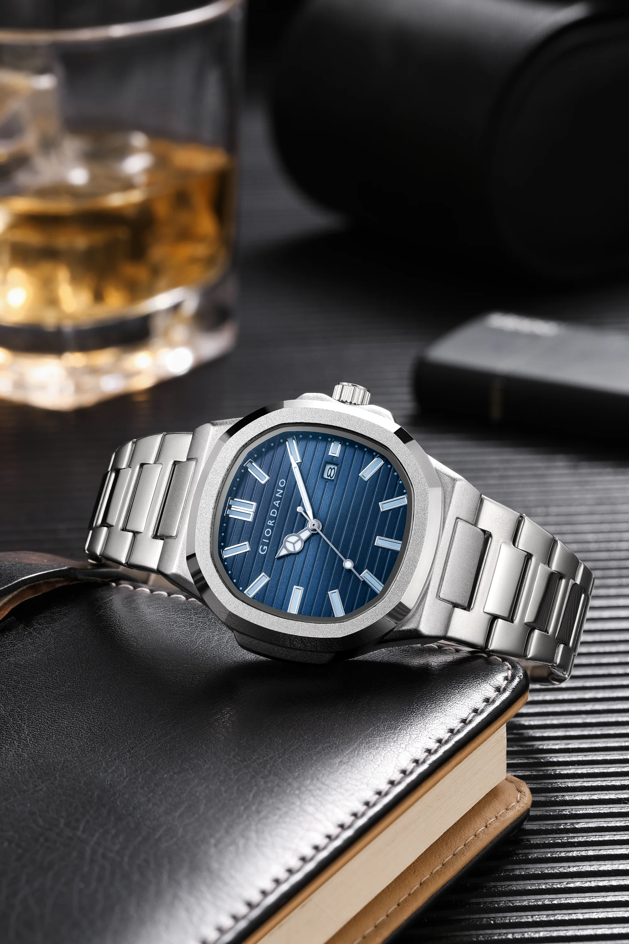 Giordano Analog Watch for Men – Textured Dial, Stainless Steel Strap, Date Display, Quartz Movement, Water Resistant | GZ-50134-55 - Image 3