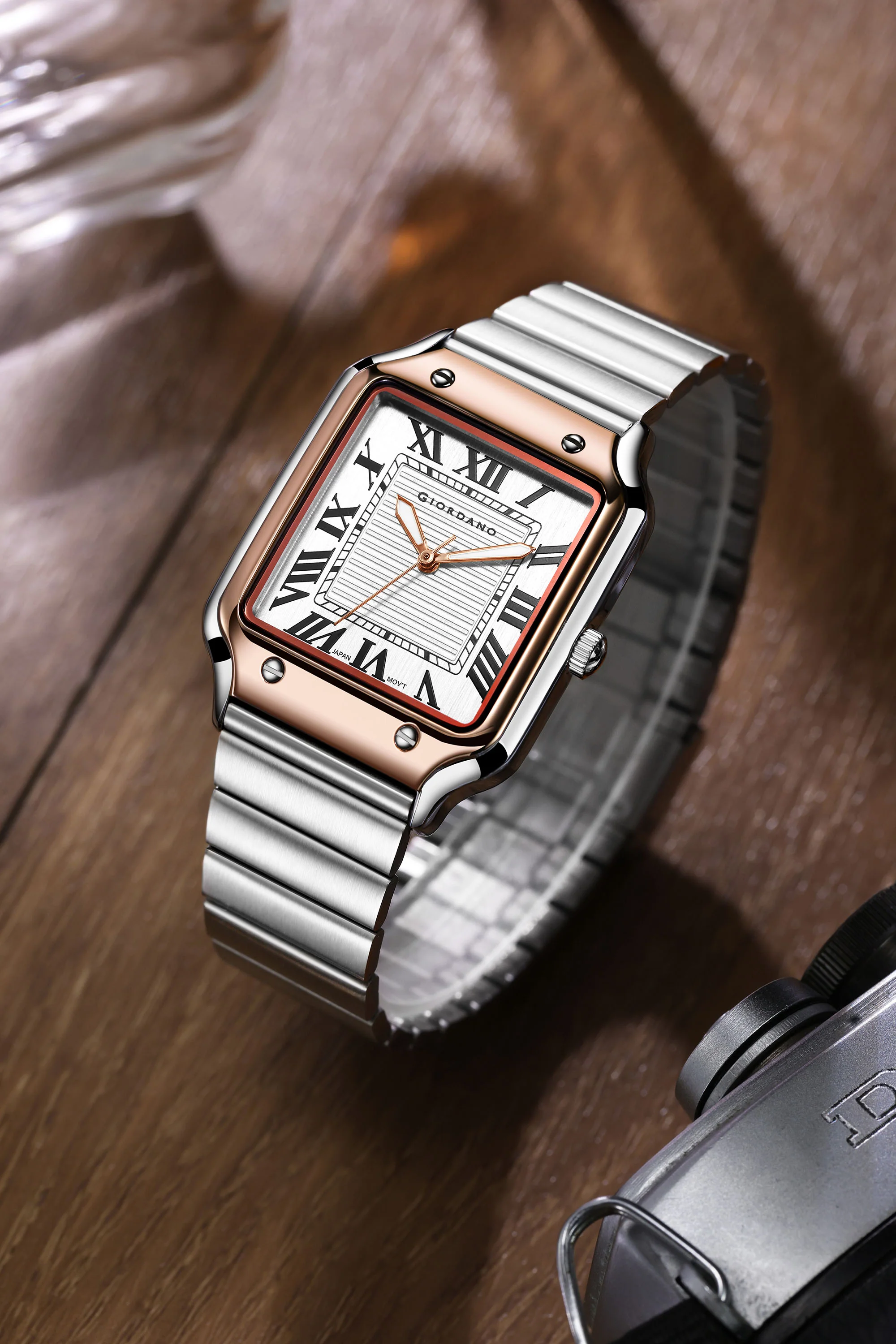 Giordano Analog Watch for Men with Square Textured Dial, Roman Numerals, Quartz Movement and Stainless Steel Strap - GZ-50212-33 - Image 3