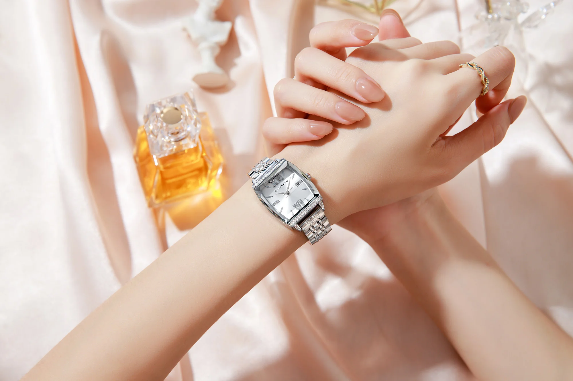 Giordano Analog Watch for Women – Elegant Square Cut-Glass Dial, Crystal Roman Numerals, Stainless Steel Strap – Stylish Luxury Timepiece & Gift | GZ-60117-11 - Image 3