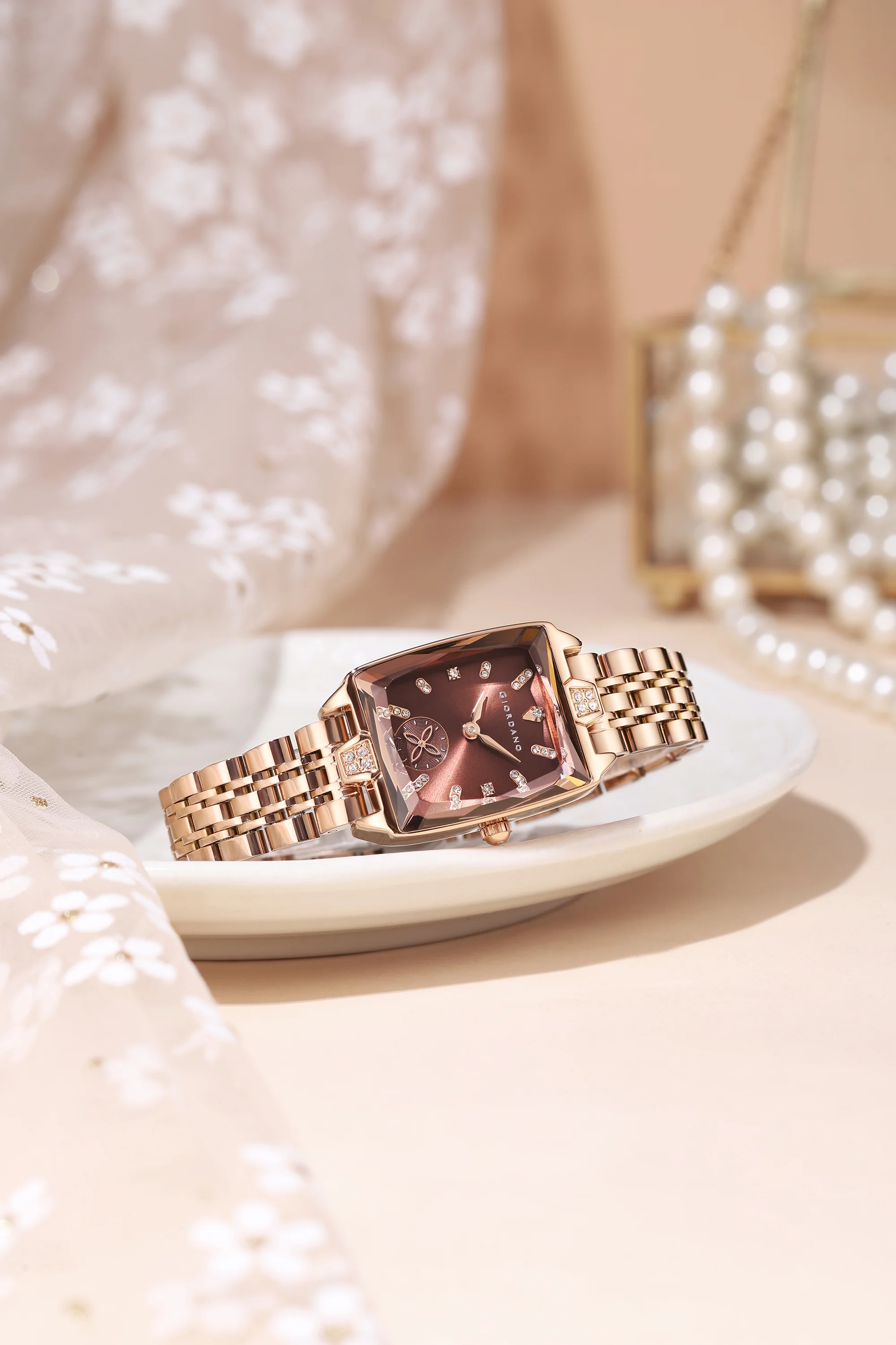 Giordano Analog Watch For Women - Rectangular Dial, Crystal Hour Markers And Rose Gold Stainless Steel Strap GZ-60102-33 - Image 3