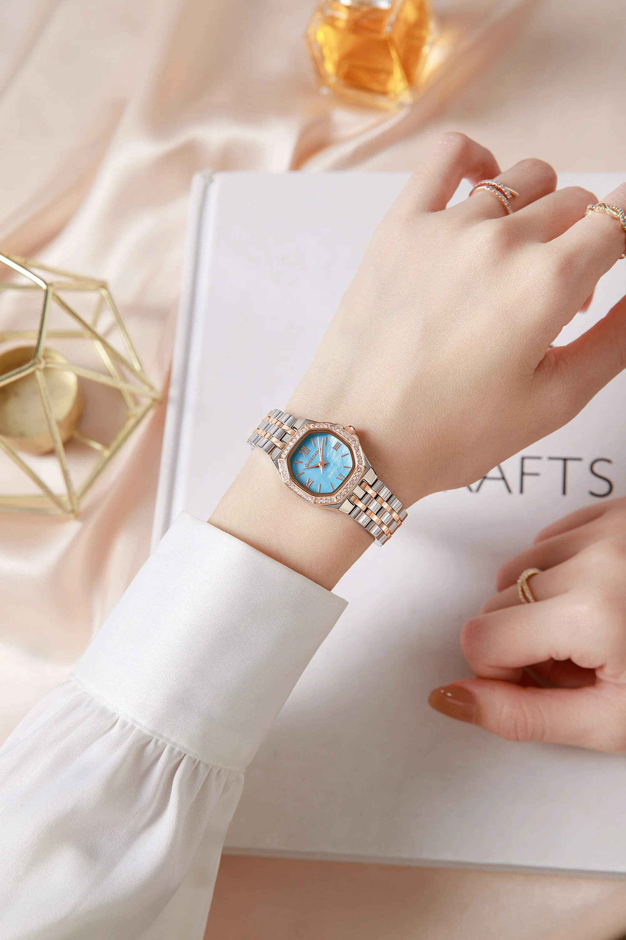 Giordano Analog Watch for Women with Blue Dial, Crystal Studded Bezel, Roman Indices & Stainless Steel Strap GZ-60162-66 - Image 2