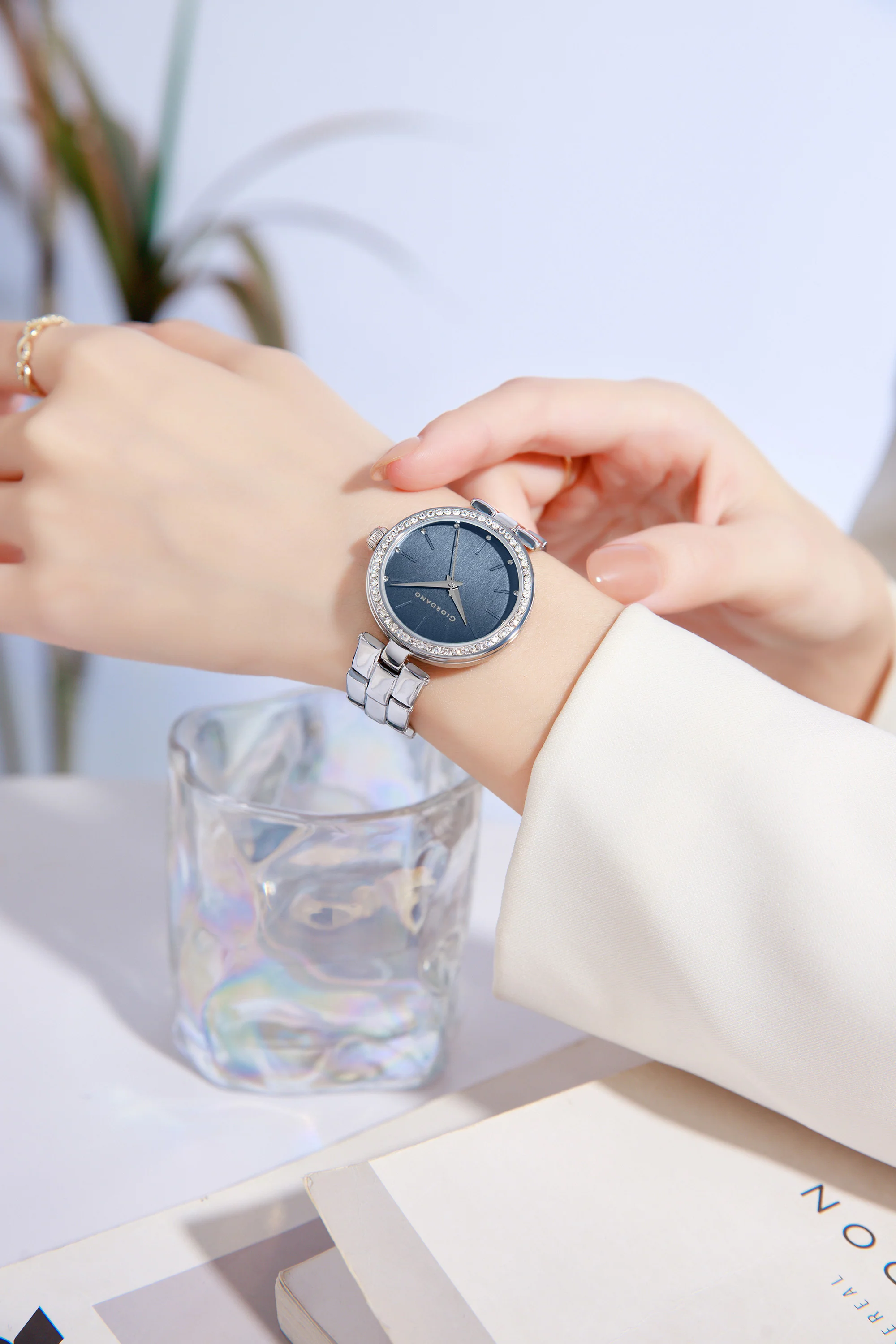 Giordano Analog Watch for Women with Diamond Studded Case and Metal Strap | A2079-44 - Image 2