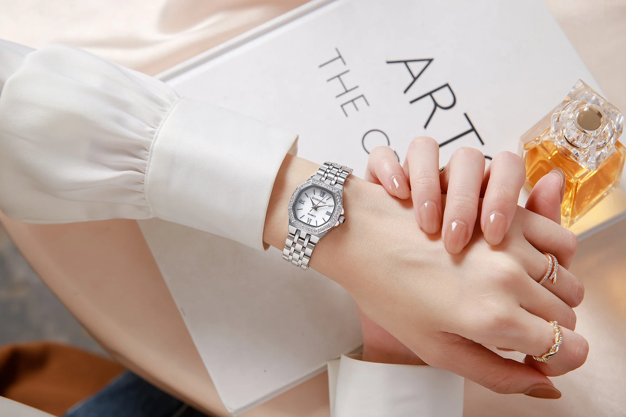 Giordano Analog Watch for Women with Silver Dial, Crystal Studded Bezel, Roman Indices & Stainless Steel Strap GZ-60162-22 - Image 2