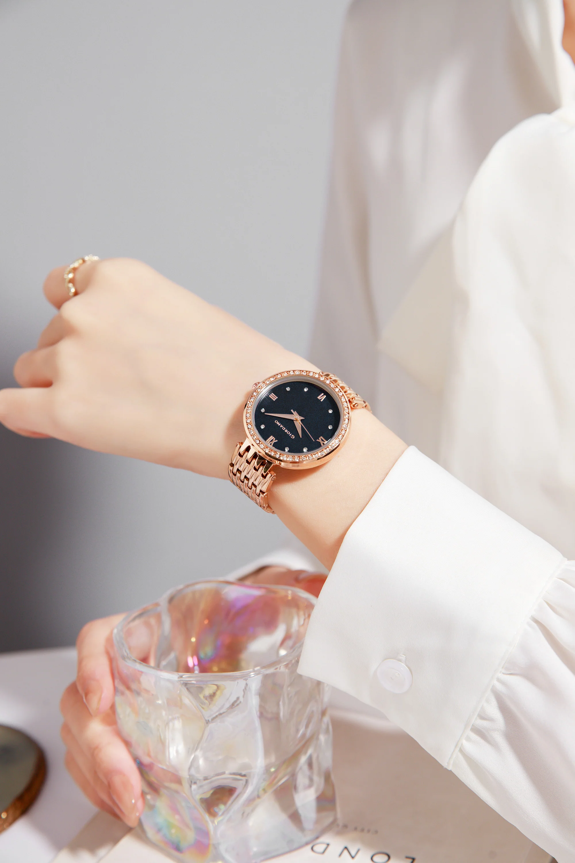 Giordano Analog Watch for Women with Stainless Steel Strap and Crystal Embellished Bezel, Roman Numerals | A2060-11 - Image 2