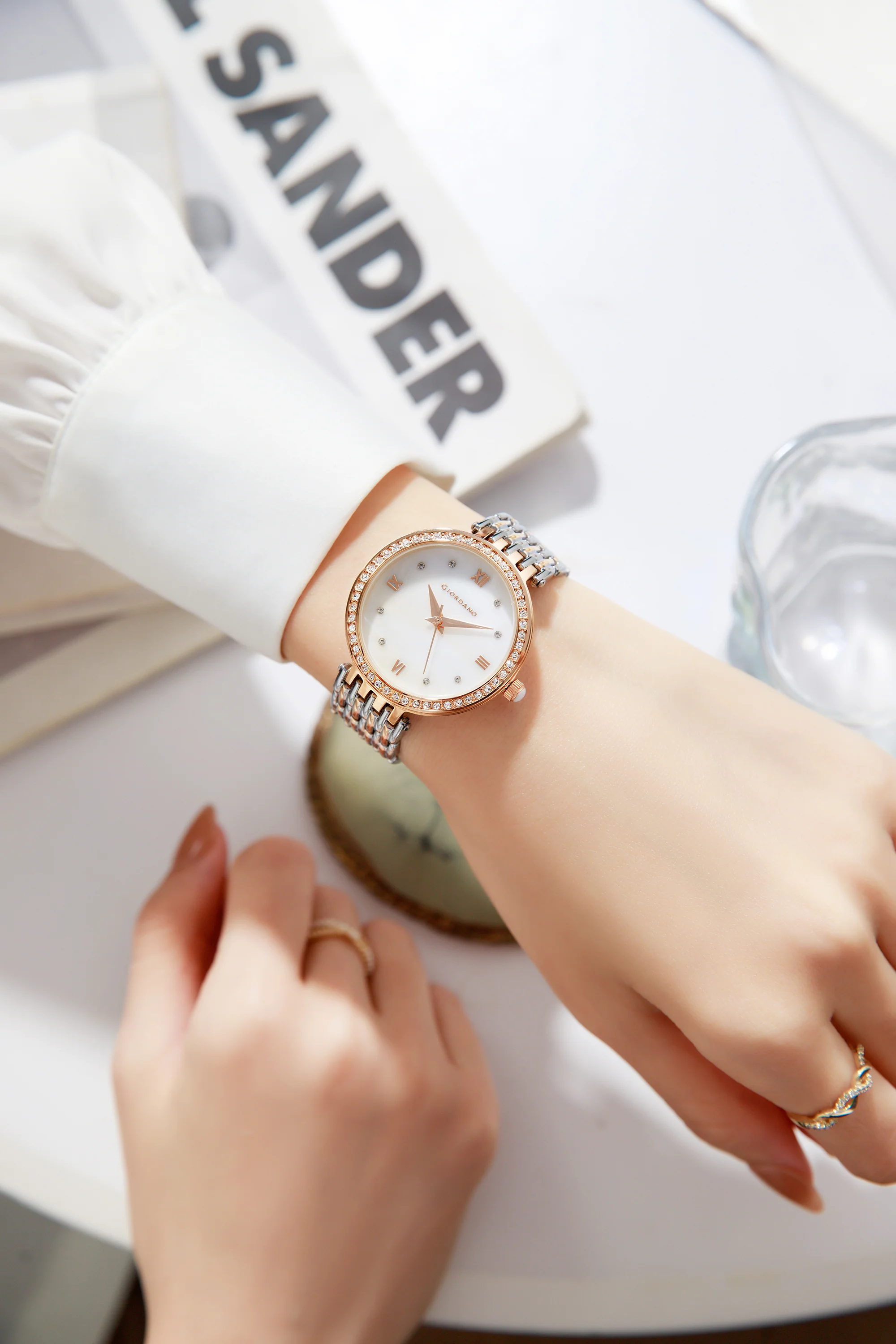Giordano Analog Watch for Women with Stainless Steel Strap and Crystal Embellished Bezel, Roman Numerals | A2060-66 - Image 2