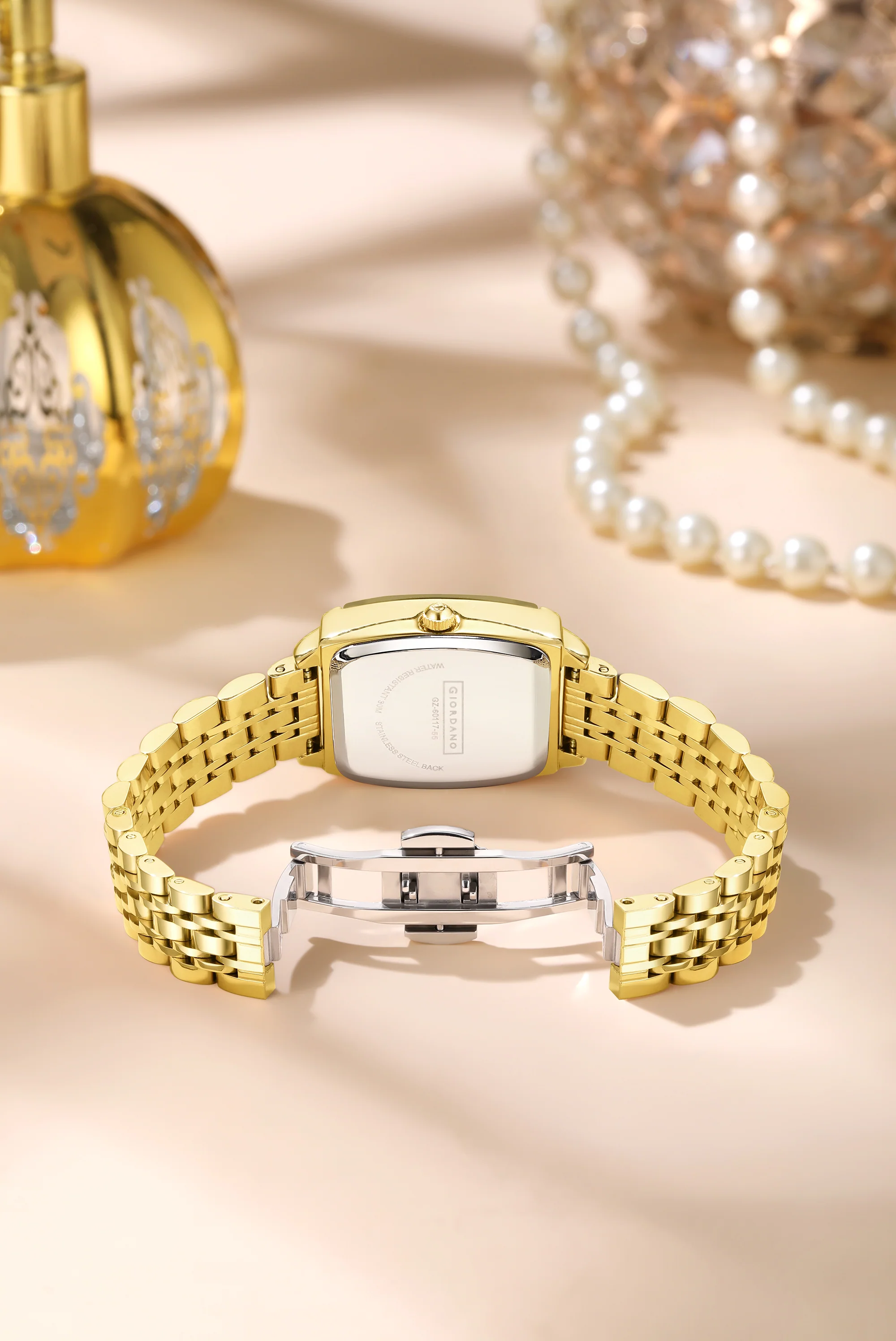 Giordano Analog Watch with Bracelet Set for Women – Cut Glass Square Dial, Crystal Roman Indices and Stainless Steel Strap – Elegant Gift Combo for Women | GZ-60117-55 - Image 4