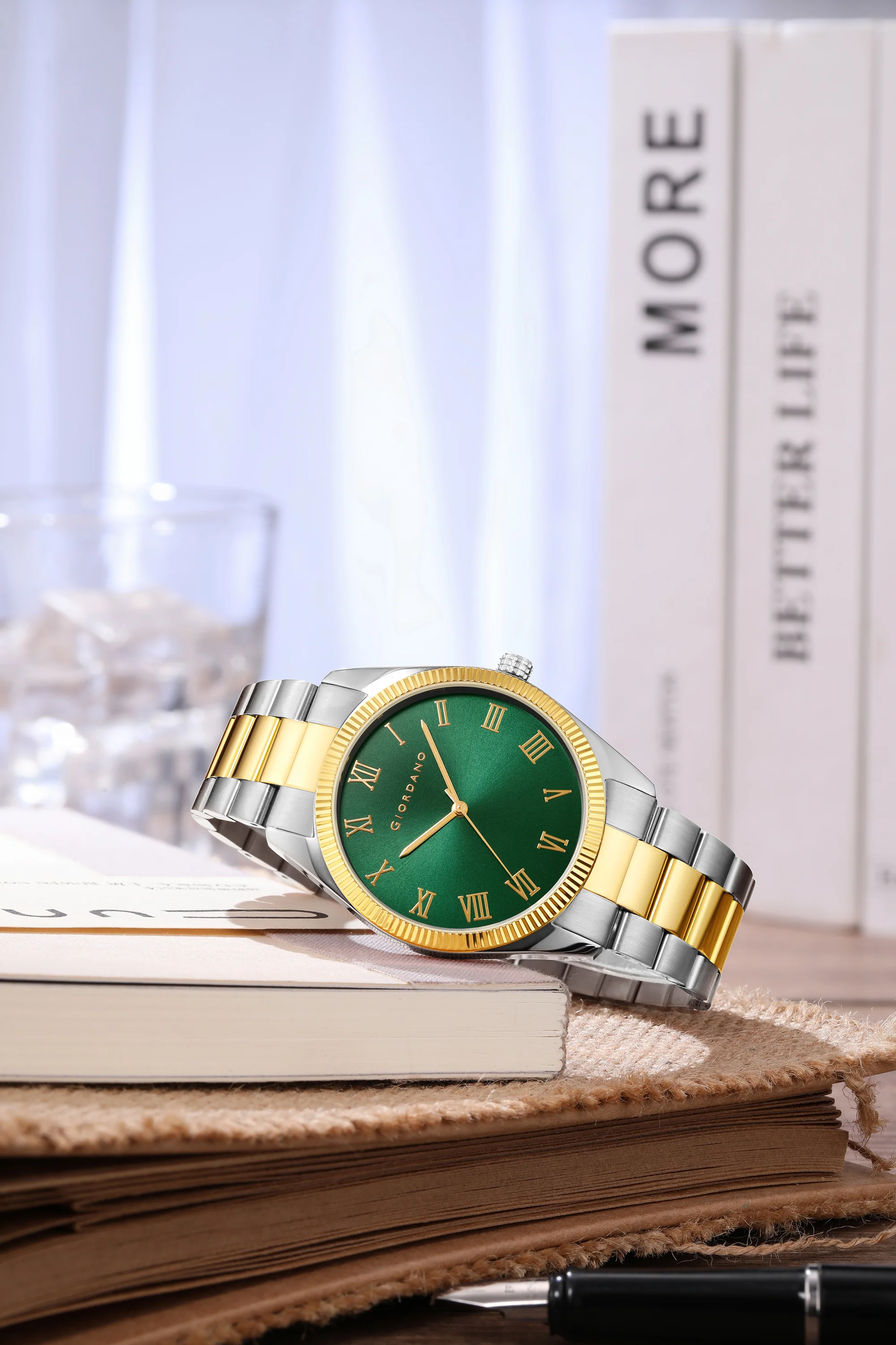 Giordano Analog Wrist Watch for Men Stylish Metal Strap with Water Resistant 3 Hand Mechanism for Men and Boys to Compliment Your Look/Ideal Gift for Male - GZ-50112-88 - Image 3