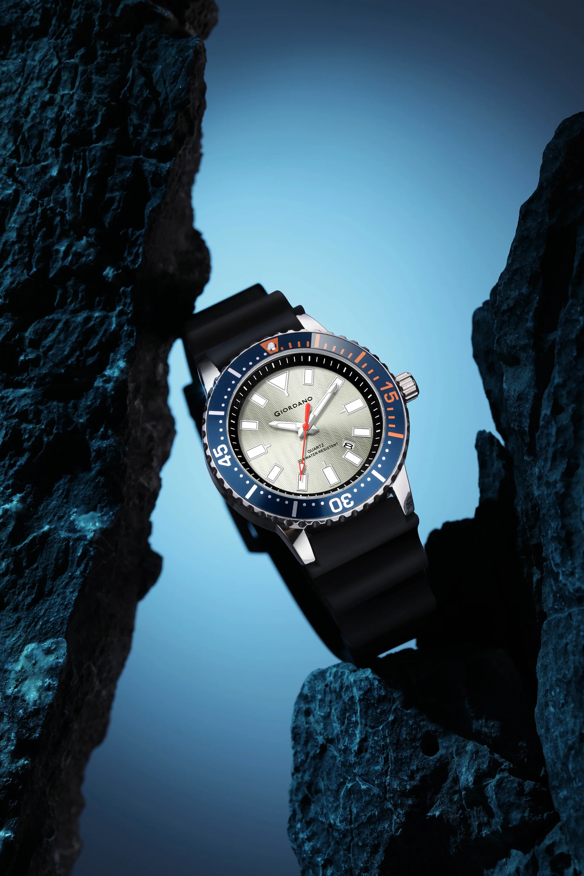 Giordano Analog Wrist Watch for Men Stylish Silicon Strap with Water Resistant 3 Hand Mechanism for Men and Boys to Compliment Your Look/Ideal Gift for Male | GZ-50103-03 - Image 6