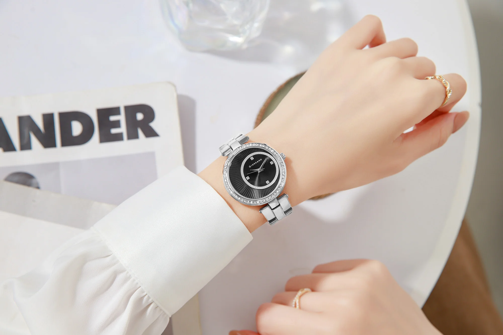 Giordano AW23 Collection Analog Stylish Wrist Watch for Women Water Resistant Classy Dial with Stainless Steel Case to Compliment Your Look | Ideal Gift for|Ladies|Girls - A2056-77 - Image 2
