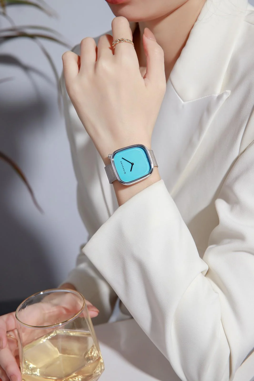 Giordano Analog Wrist Watch for Women with Stylish Metal Strap, Square dial and 3 Hand Mechanism GD-60006-55 - Image 2