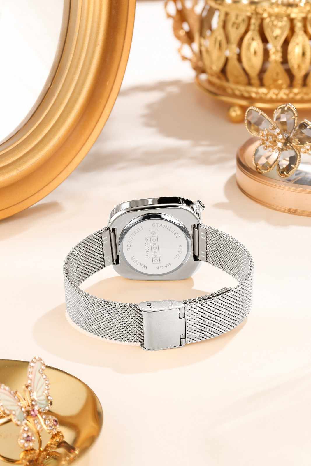 Giordano Analog Wrist Watch for Women with Stylish Metal Strap, Square dial and 3 Hand Mechanism GD-60006-55 - Image 4