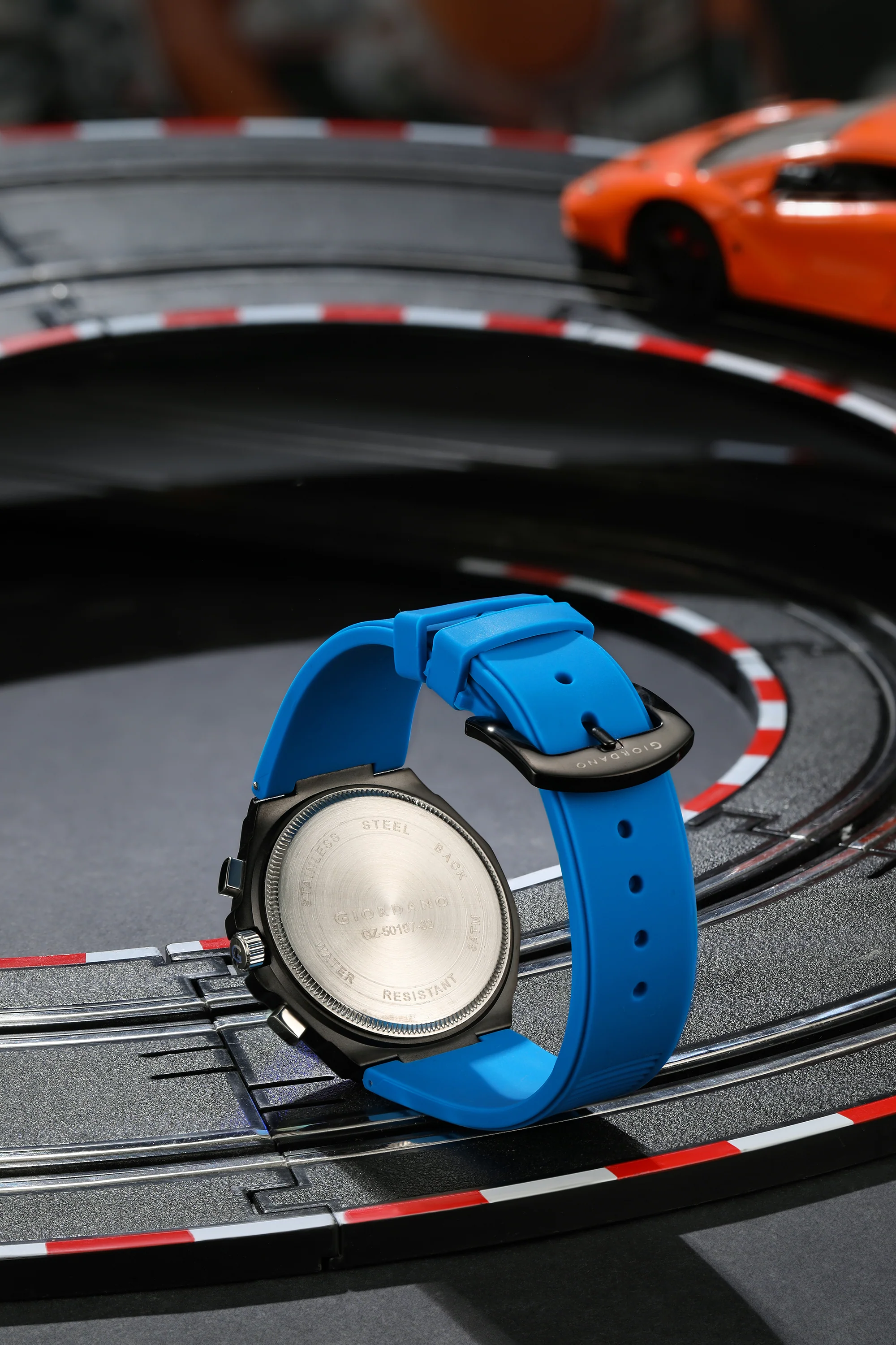 Giordano Chronograph Analog Quartz Watch for Men with Round Blue Dial, Octgonal case, Date Function, Luminous Hands and Hour Markers, Blue Silicone Strap - GZ-50197-33 - Image 4