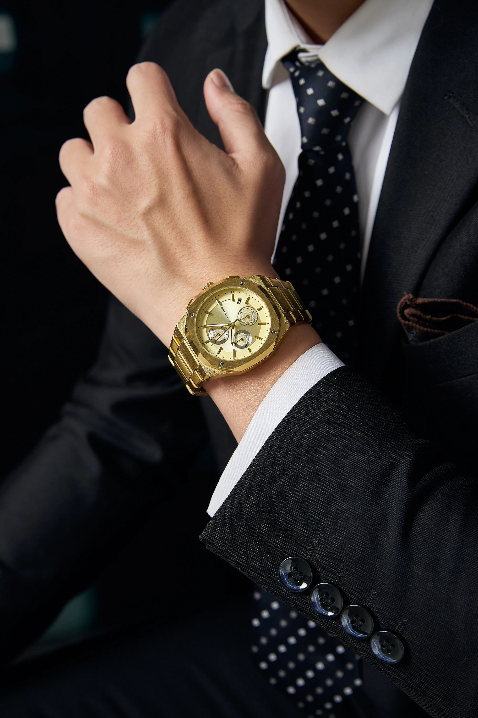 Giordano Chronograph Analog Quartz Watch for Men with Round Gold Dial, Octgonal case, Date Function, Luminous Hands and Hour Markers, Gold Stainless Steel Strap - GZ-50202-44 - Image 2