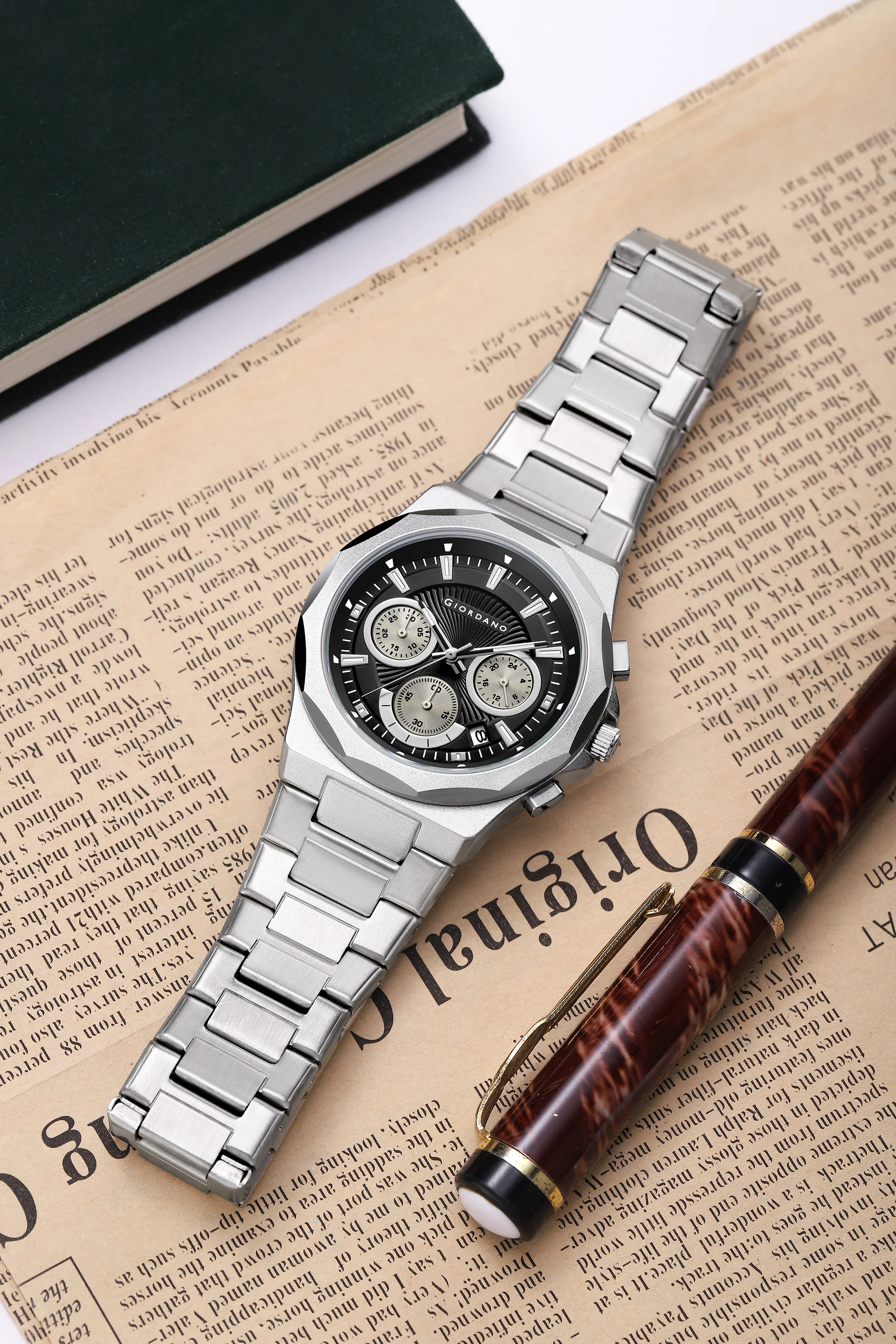 Giordano Chronograph Analog Quartz Watch for Men with Textured Round Black Dial, Date Function, Luminous Hands and Markers, Silver Stainless Steel Strap - GZ-50199-11 - Image 3