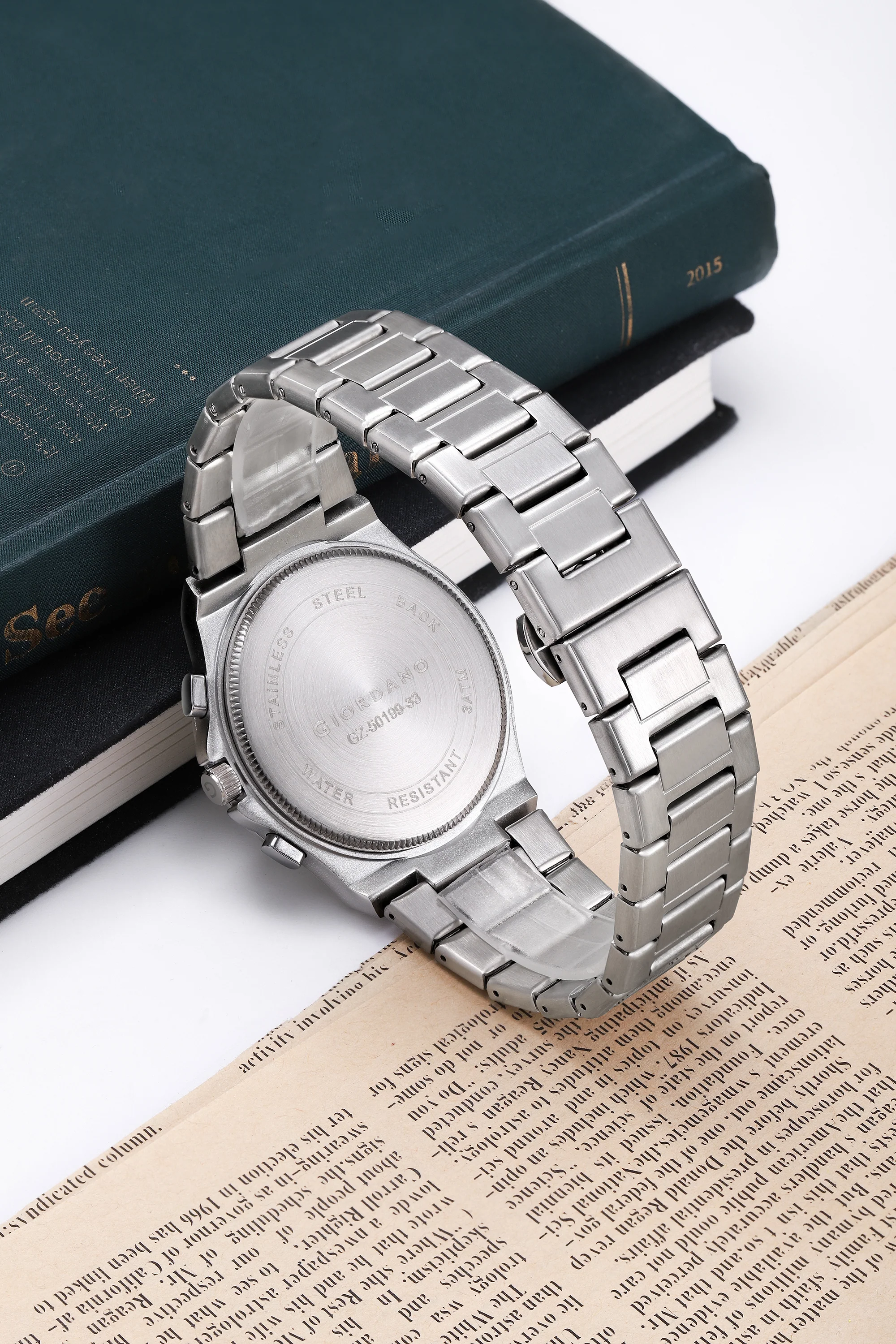 Giordano Chronograph Analog Quartz Watch for Men with Textured Round Green Dial, Date Function, Luminous Hands and Markers, Silver Stainless Steel Strap - GZ-50199-33 - Image 4