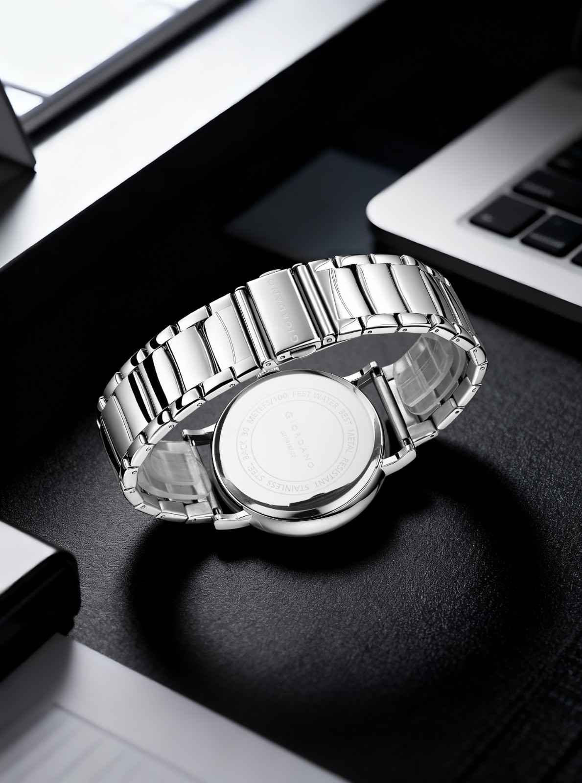 GIORDANO Classic Skeleton Design Watch for Men with Super Luminous Hands, Stainless Steel Strap, and Date Display - GZ-50182-22 - Image 5