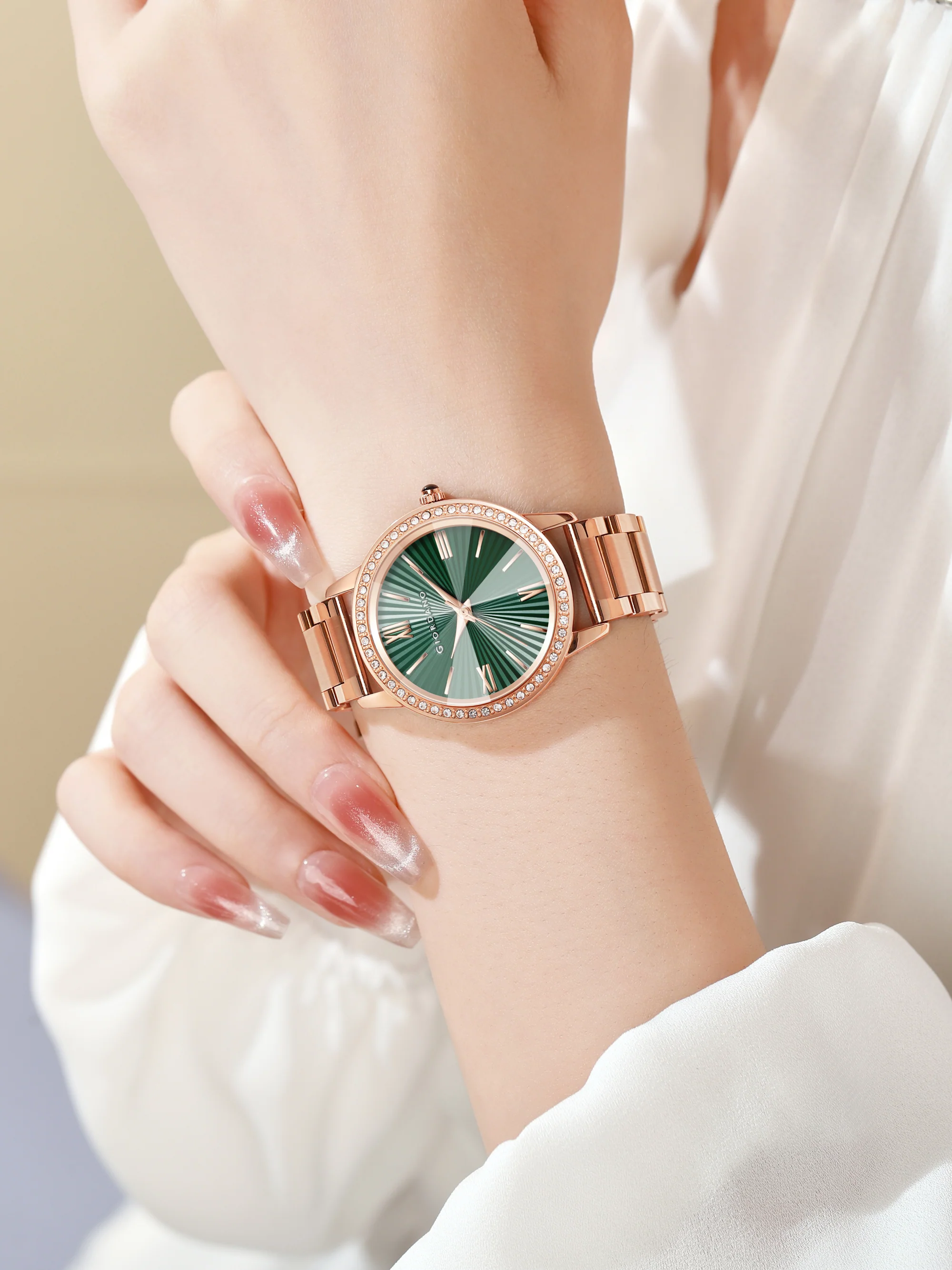 Giordano classic Watch for Women with Round Diamond Cut Glass Dial, Elegant Stainless Steel Strap with Quartz Movement | GZ-60118-11 - Image 2