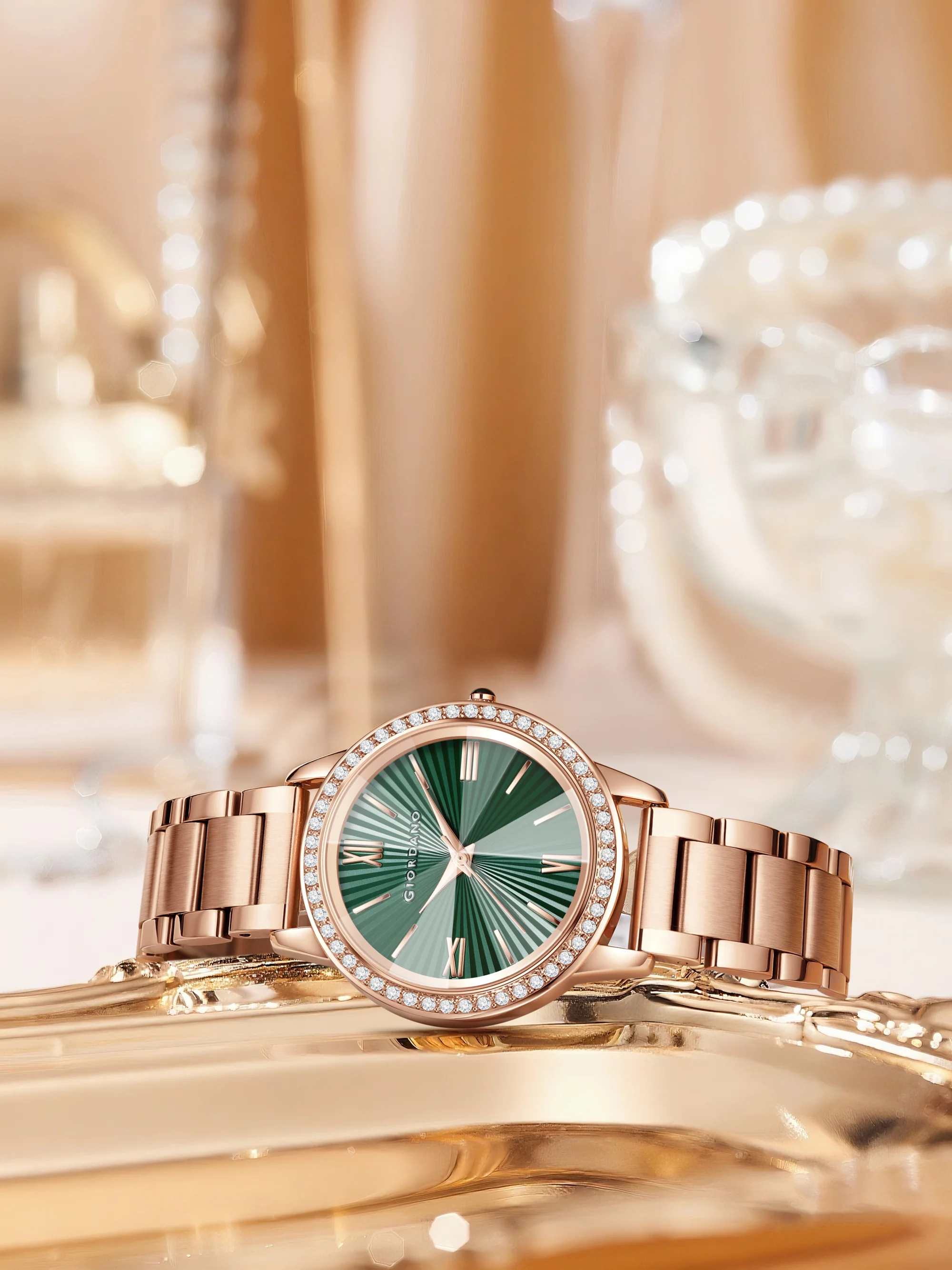 Giordano classic Watch for Women with Round Diamond Cut Glass Dial, Elegant Stainless Steel Strap with Quartz Movement | GZ-60118-11 - Image 3