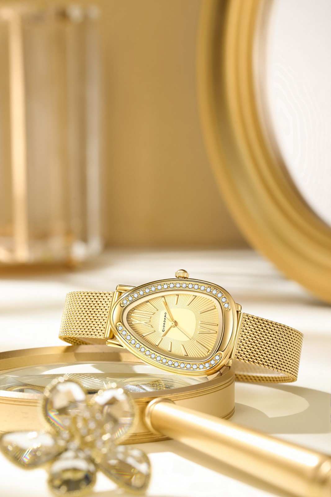 GIORDANO Elegant Analog Watch for Women | Textured Teardrop Dial, Crystal-Studded Oval Case Bezel & Stainless Steel Mesh Strap - GZ-60123-33 - Image 3
