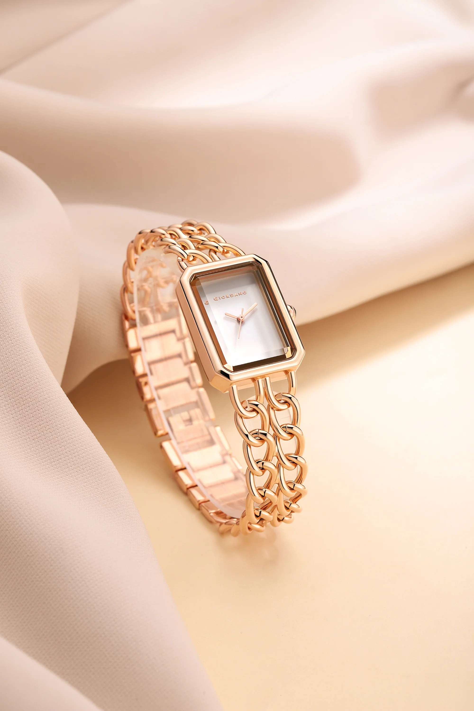 Giordano Elegant Watch for Women with Analog Display, Quartz Movement, Rectangular Case & Stainless Steel Chain Starp - GZ-60128-22 - Image 3