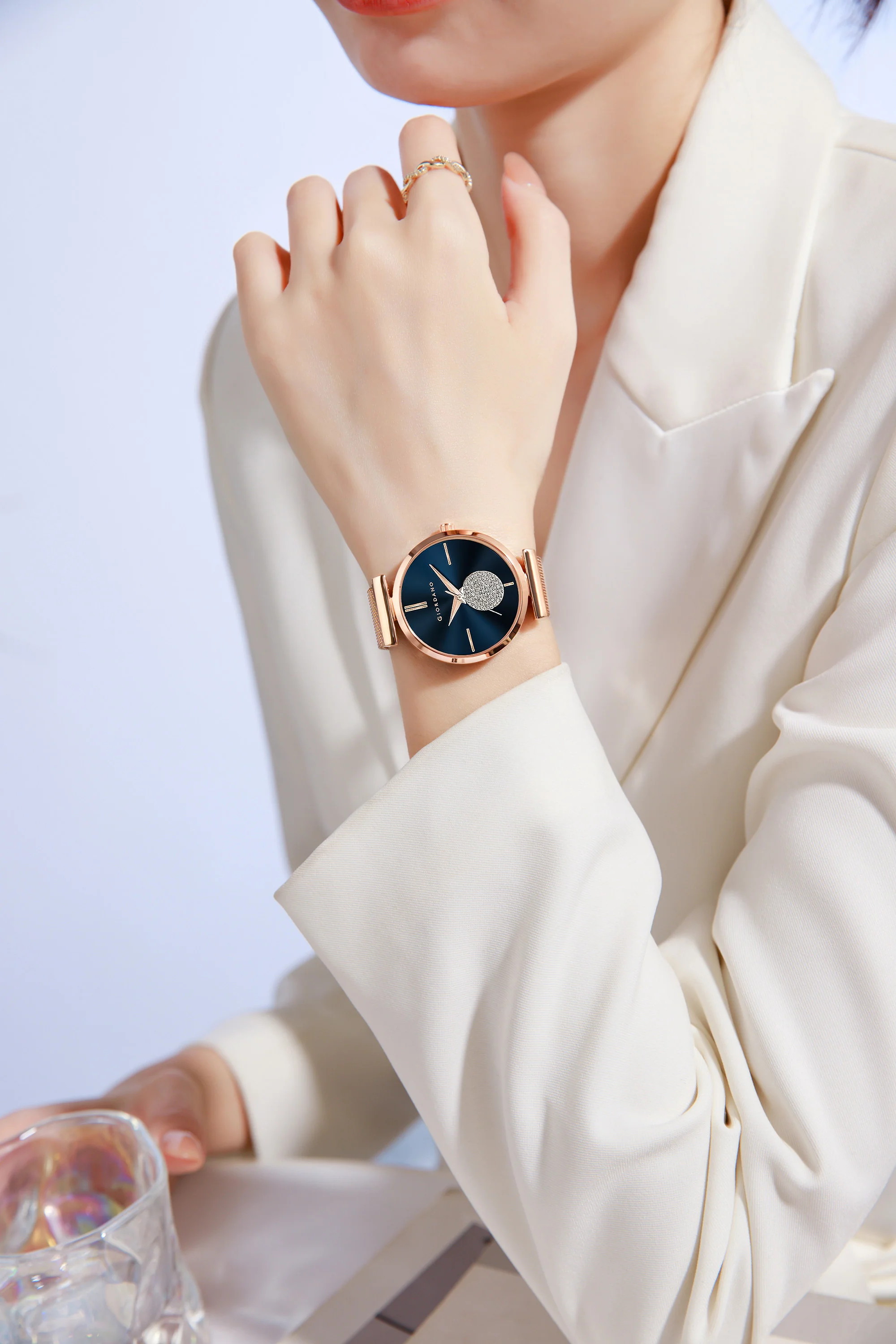 Giordano Eleganza Collection Analog Watch for Women with Crystal Studded Dial and Metallic Mesh Strap GD-4066-44 - Image 2