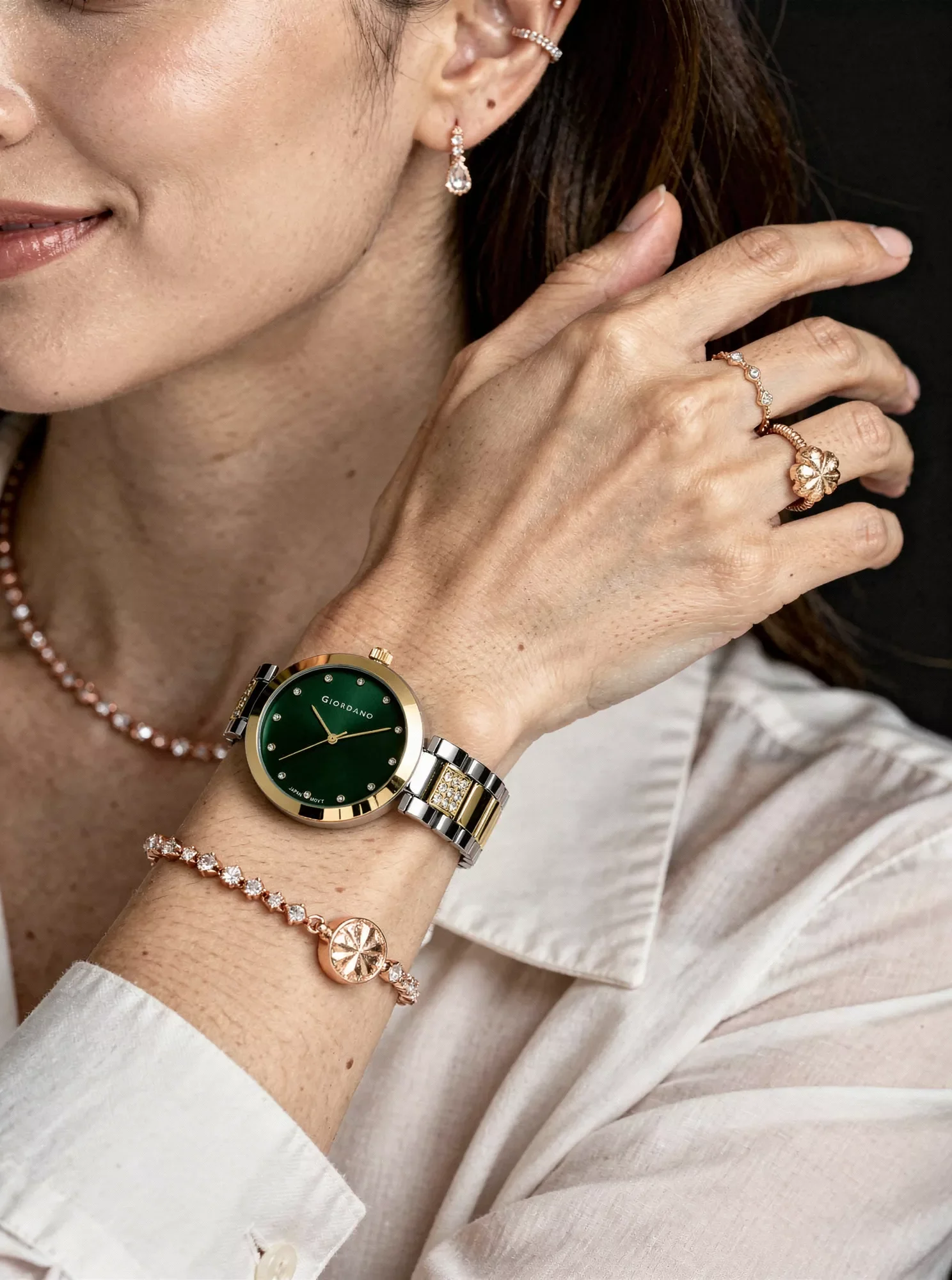 Giordano Eleganza Collection Analog Watch for Women with Crystal-Studded Strap & Diamond Indices-A2037-88 - Image 2