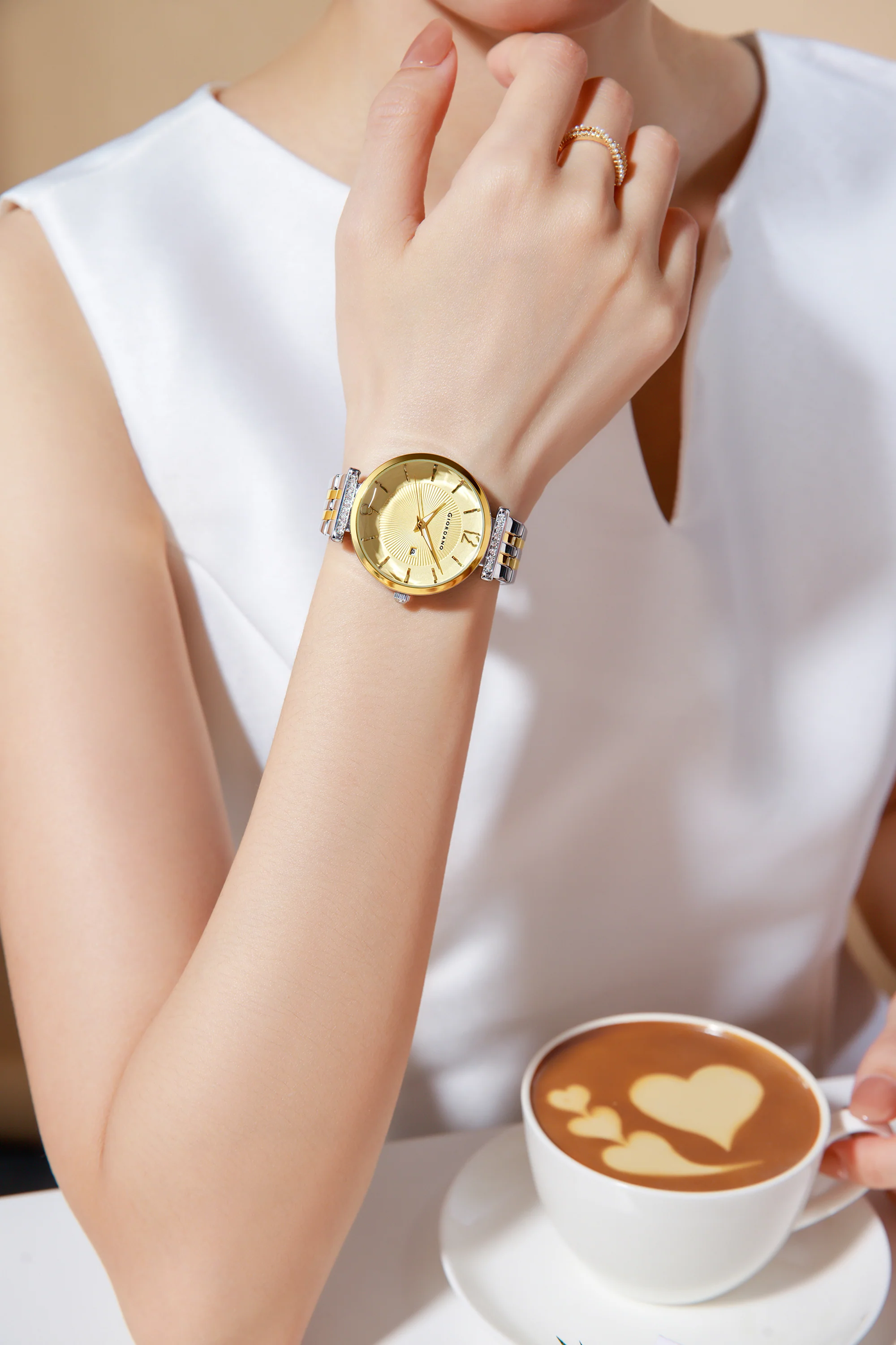 Giordano Exquisite Analog  Watch for Women with Round cut glass Textured Dial, Stainless Steel strap and date display | GZ-60111-11 - Image 2