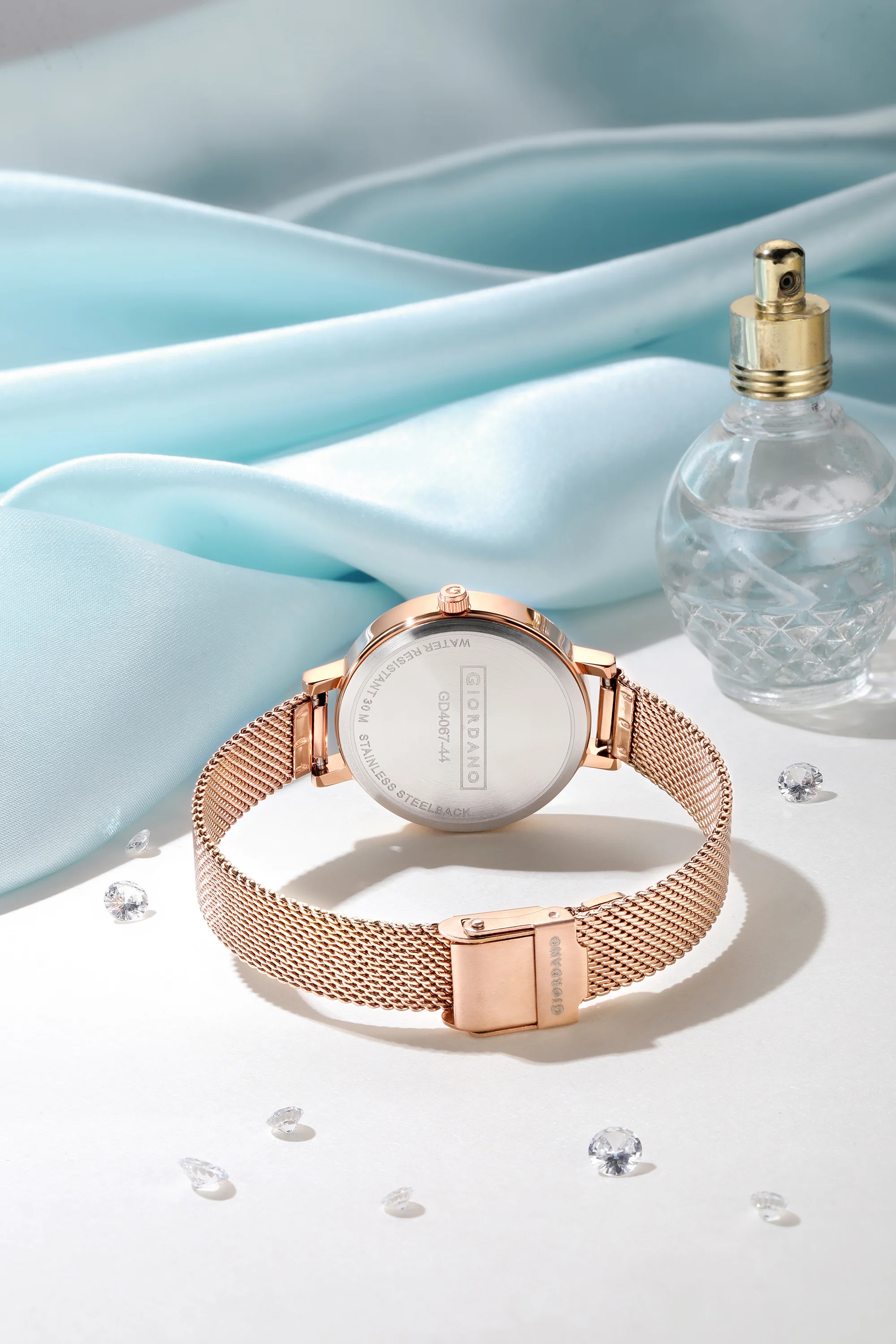 Giordano Fashionista Collection Stylish Analogue Watch for Women | Unique Design with Color Variant Mesh Metal strap | Ladies Wrist Watch to Compliment Your Look Ideal Gift for Women’s |Girls - GD4067-44 - Image 3