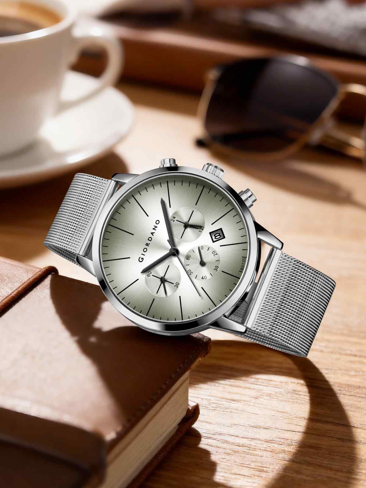 GIORDANO Formal Chronograph Watch for Men with Round Dial, Mesh Metal Strap, and Date Display - GZ-50183-22 - Image 3