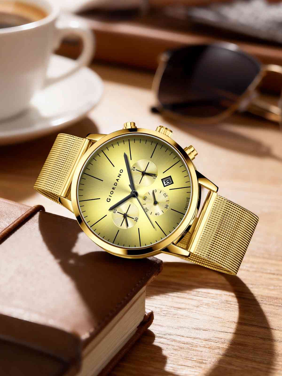 GIORDANO Formal Chronograph Watch for Men with Round Dial, Mesh Metal Strap, and Date Display - GZ-50183-33 - Image 3